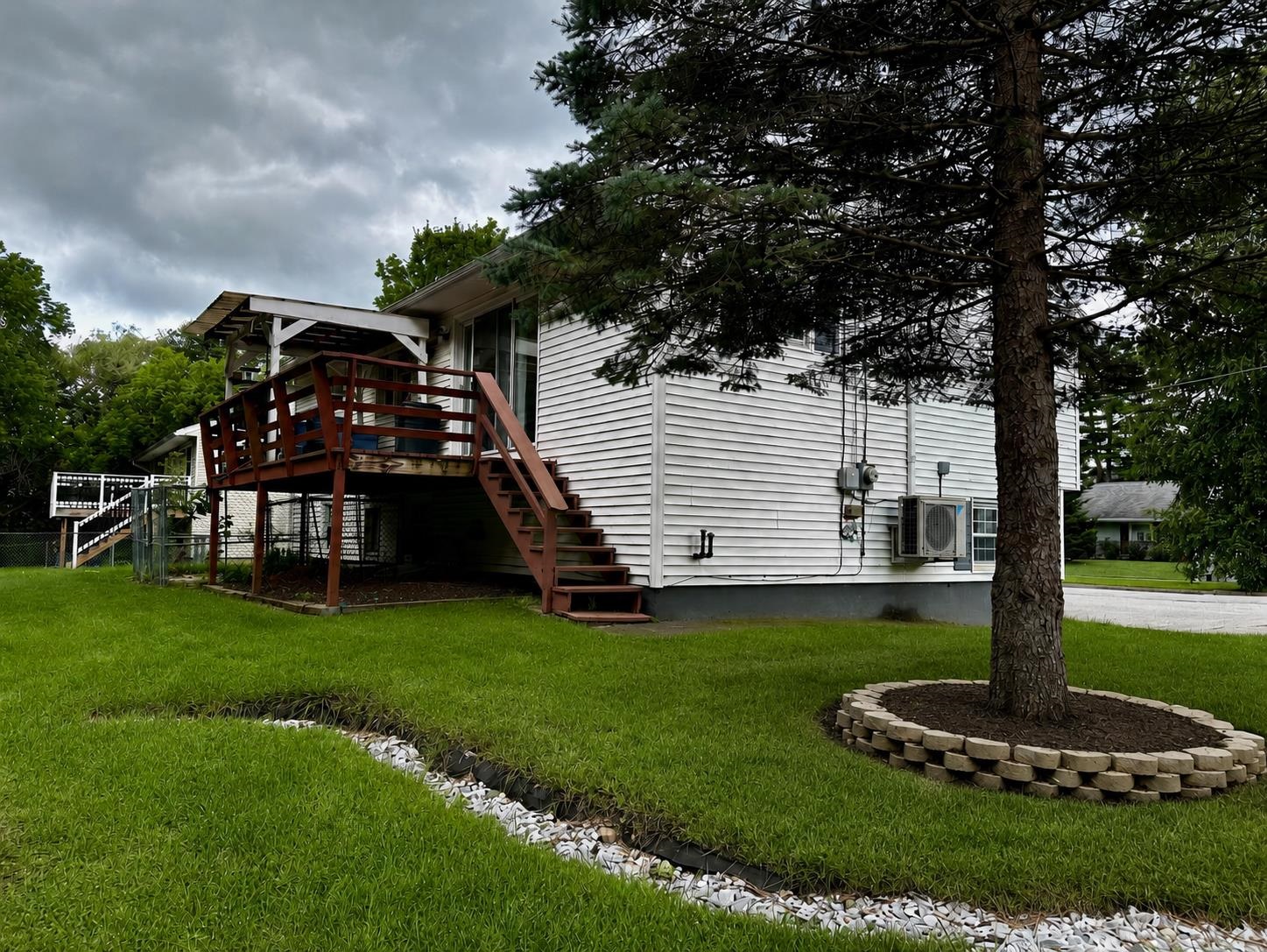 Photo 2 of Single family home for sale at 29 Ronaldo Ct, Rutland, VT 05701 | MLS# 5102823 | Listing updated on 2026-09-23