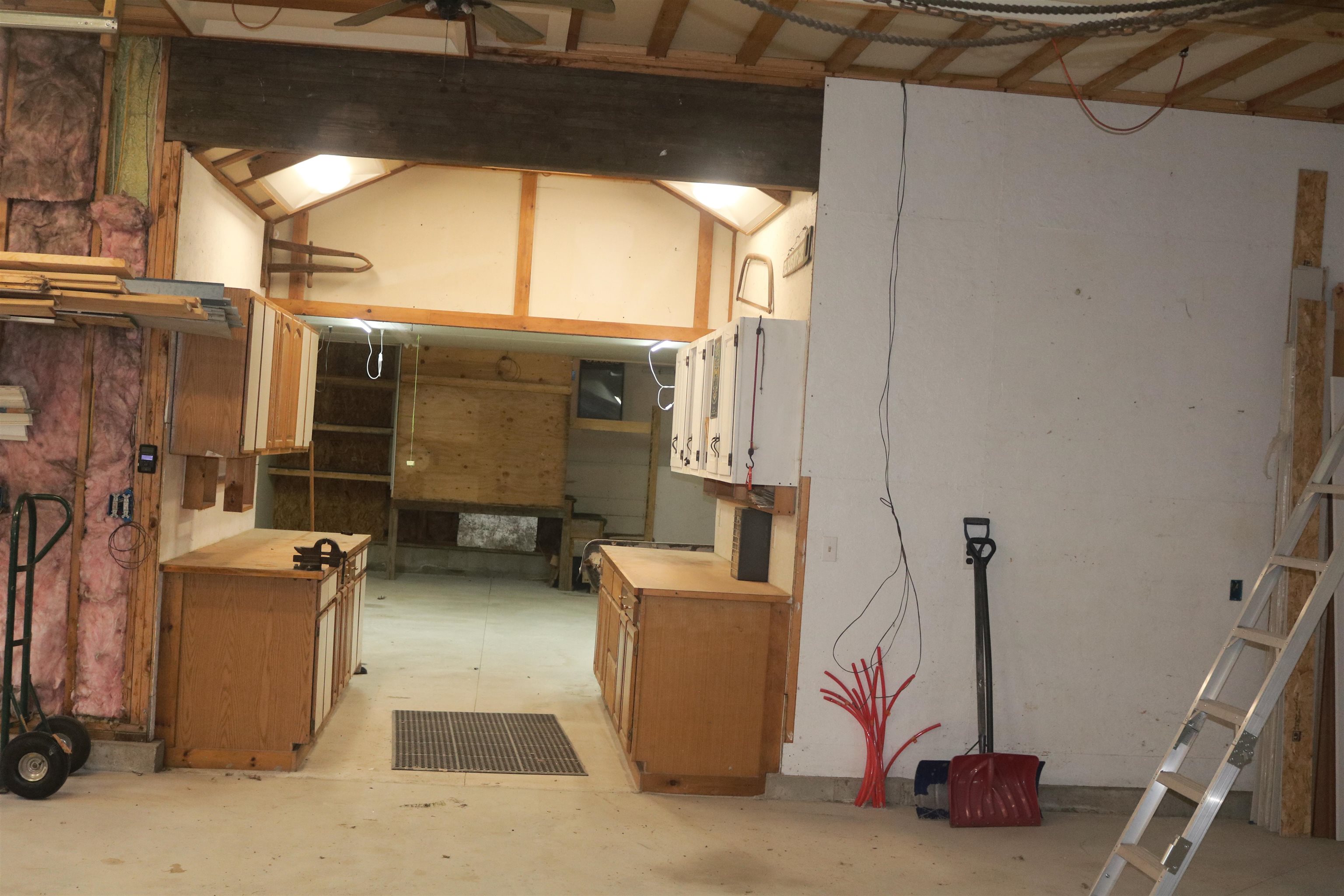 work area connecting garages