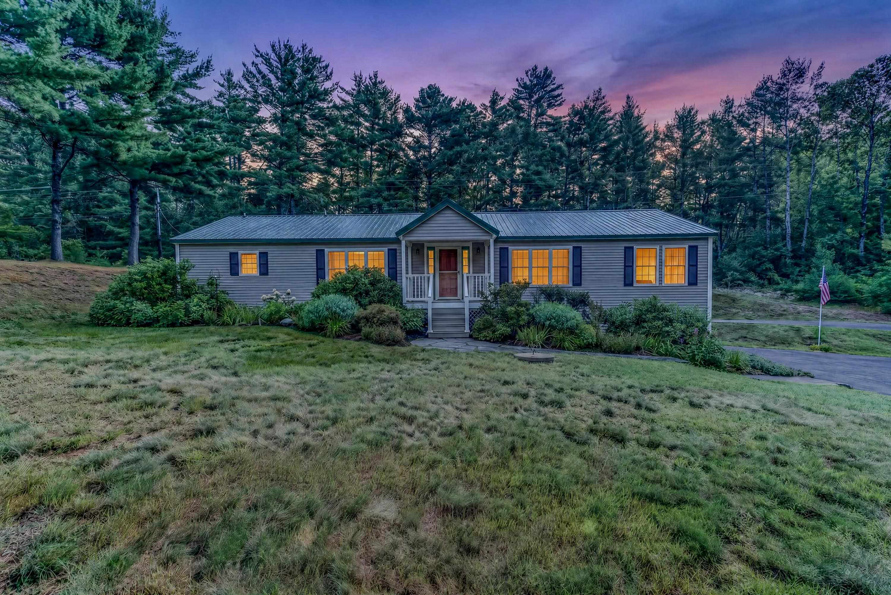 905 River Road, Bridgewater, NH photo 2