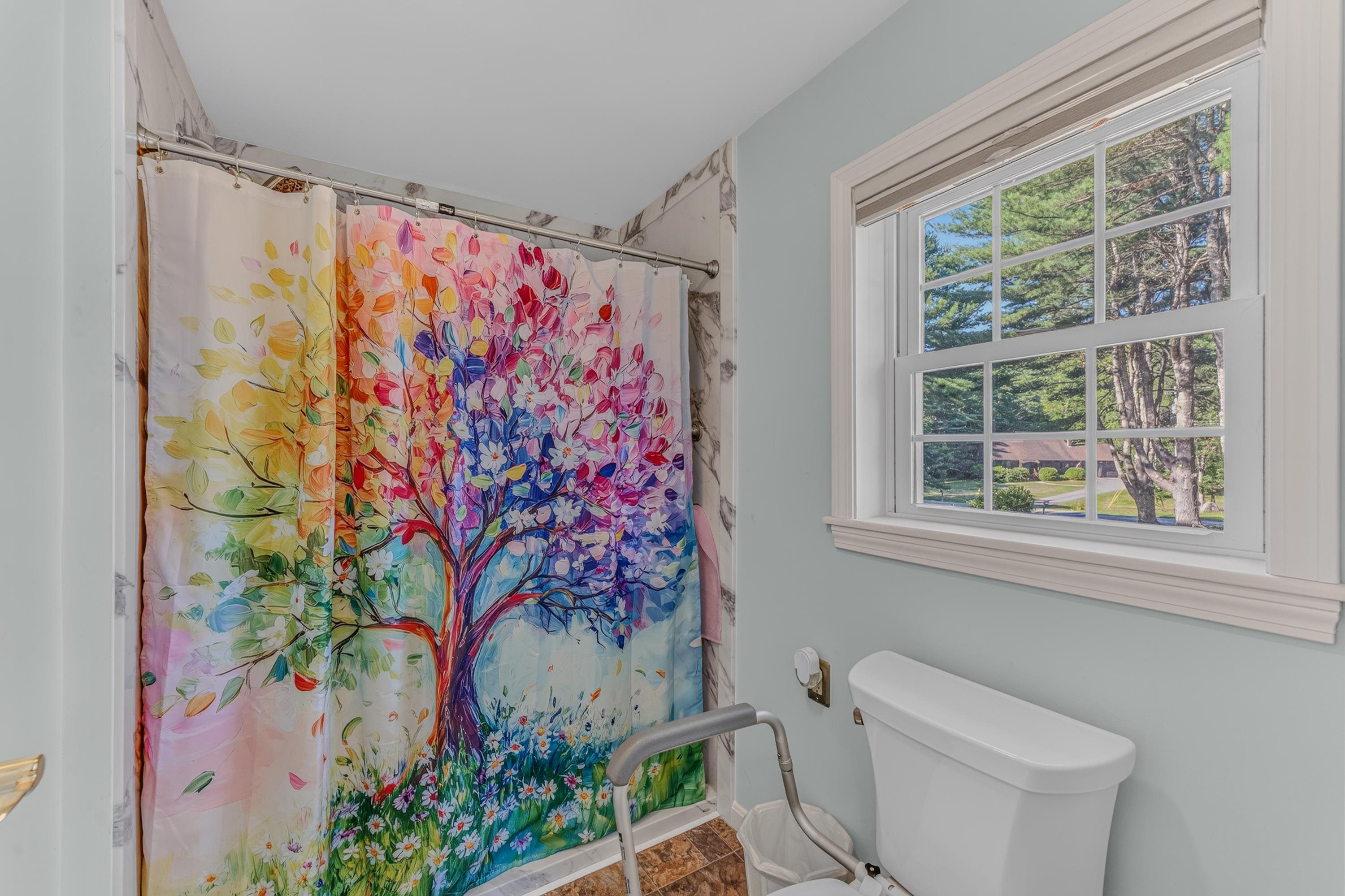 Primary shower