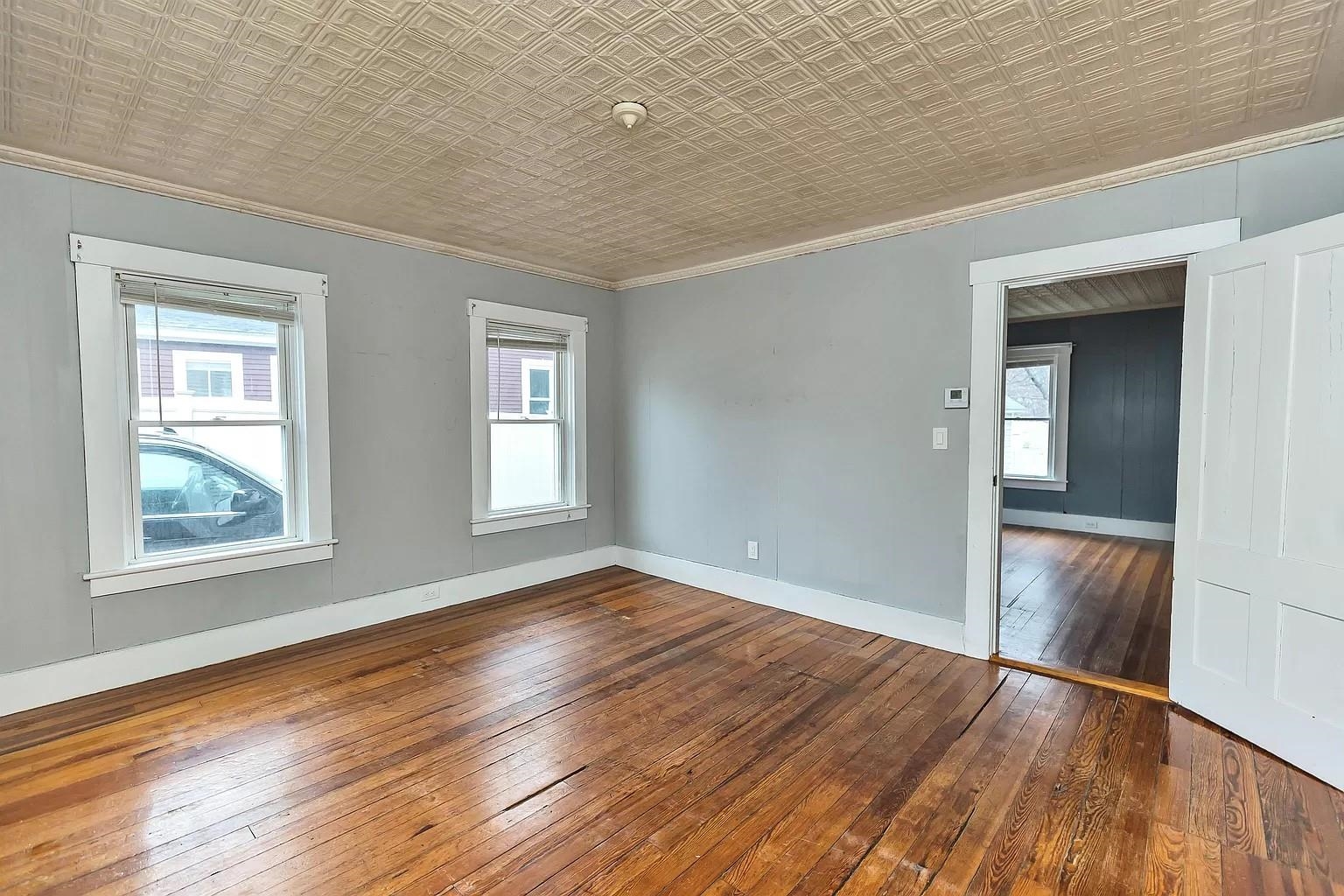 Family Room #1 25902102