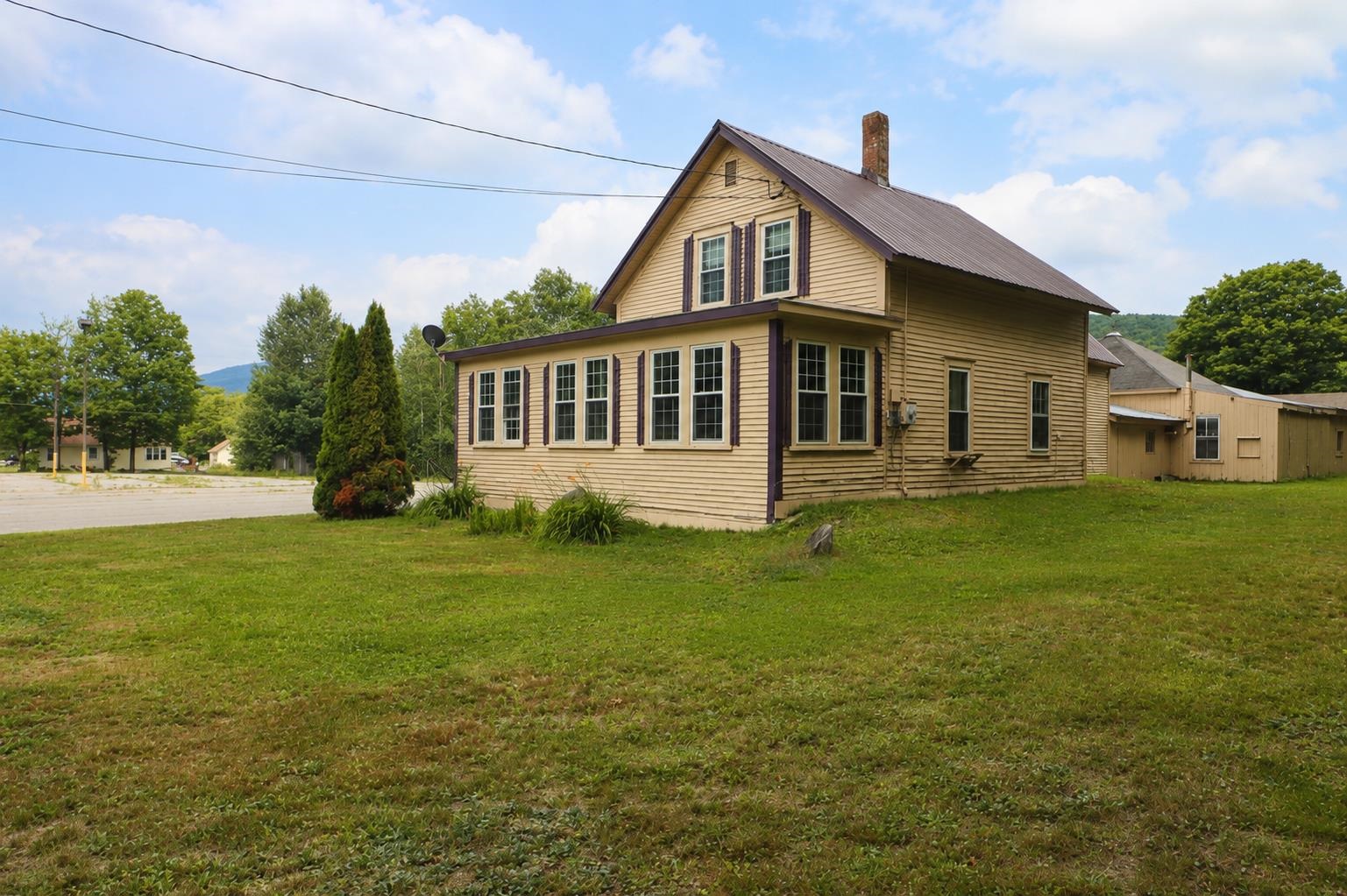 41st image of 95 & 97 Lancaster Rd, Gorham, NH 03581 | MLS# 5102942