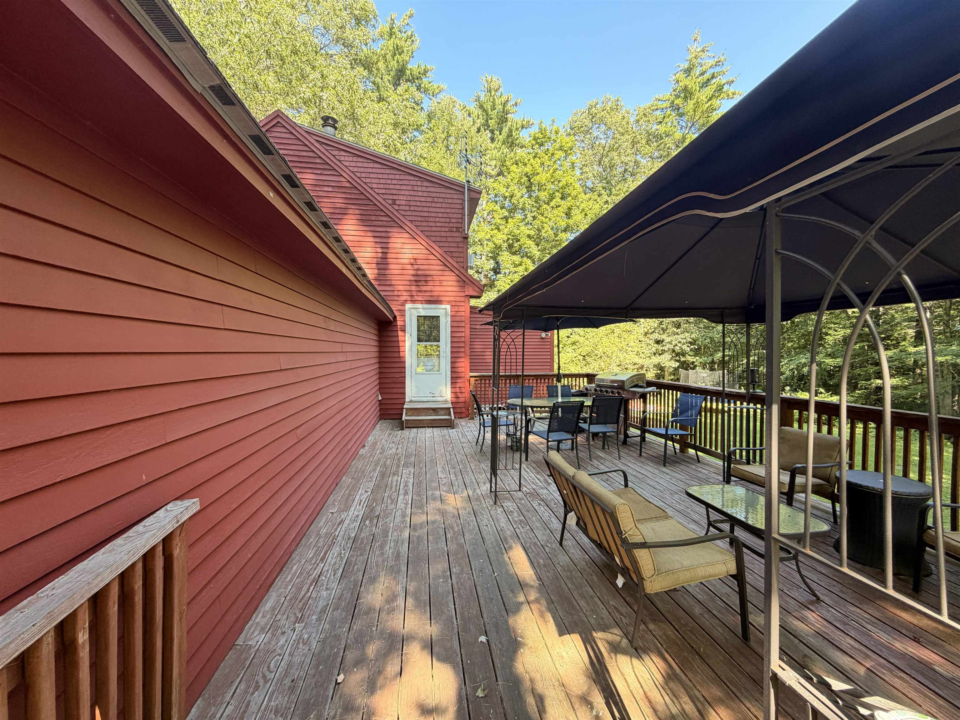 66 Crestwood Dr, Danville, NH 03819