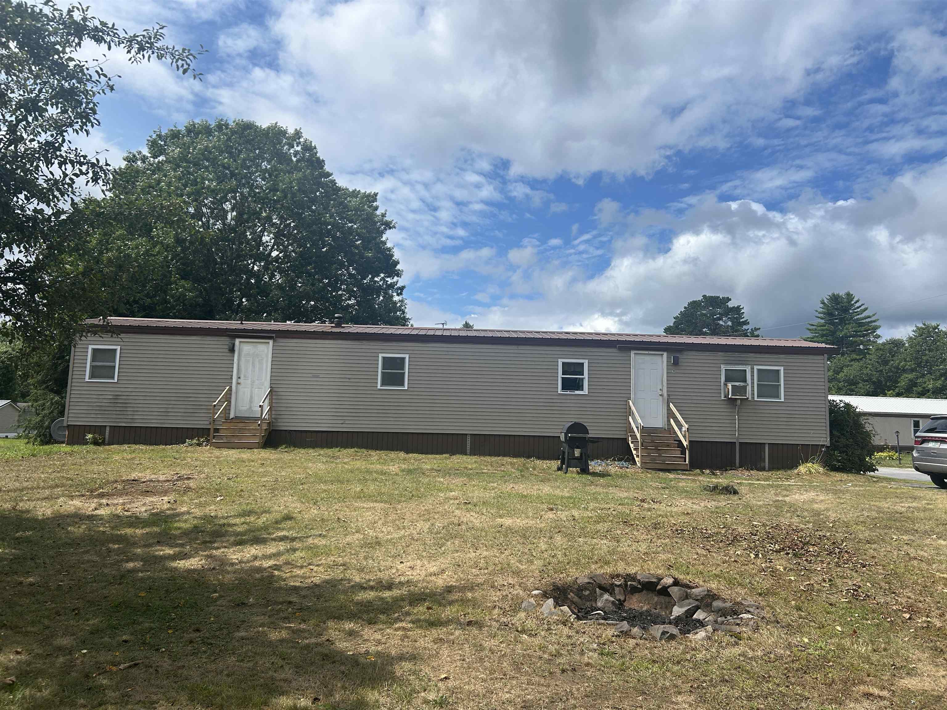 10 Rudman Dr, Rochester, NH 03839