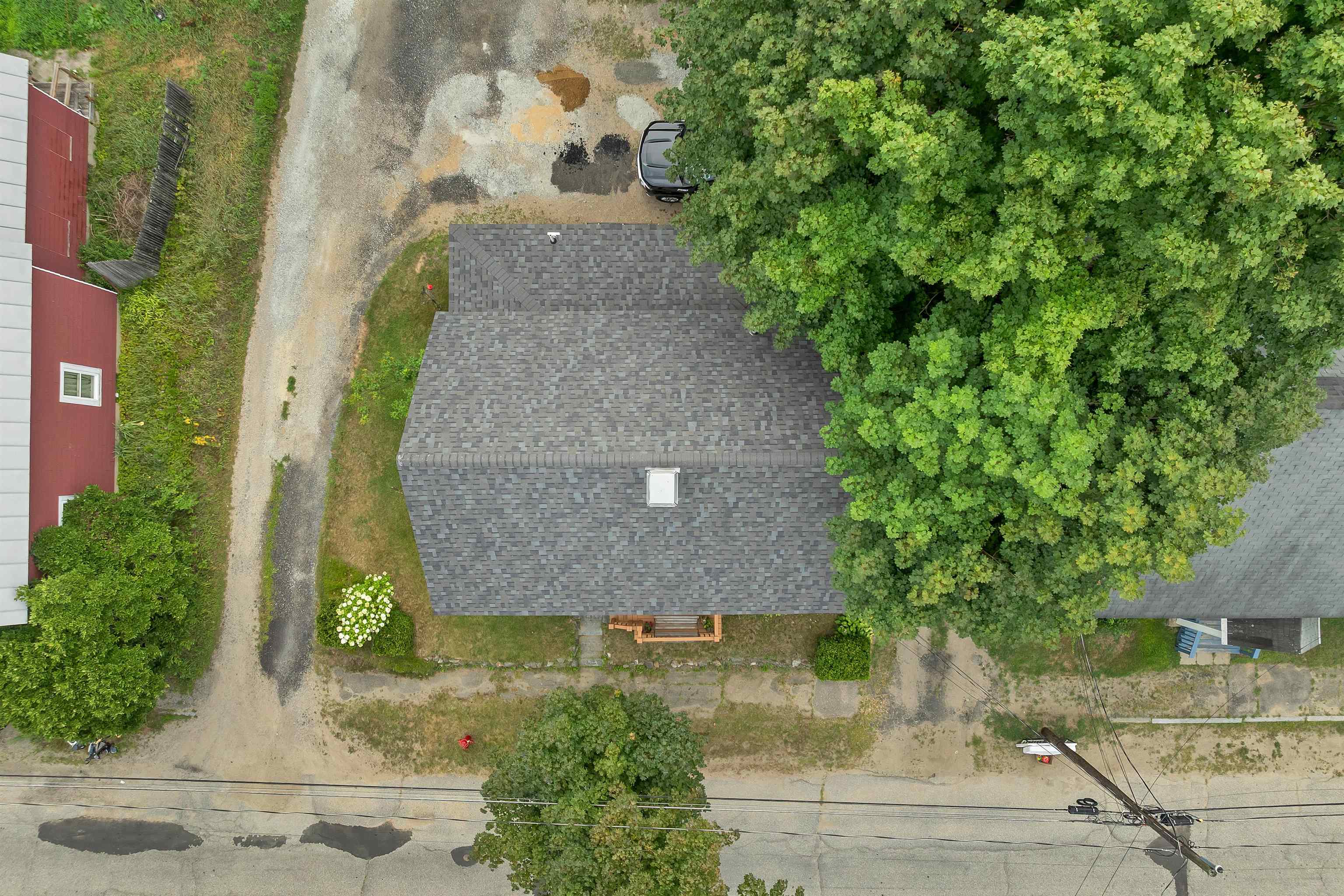 54 River St, Franklin, NH 03235