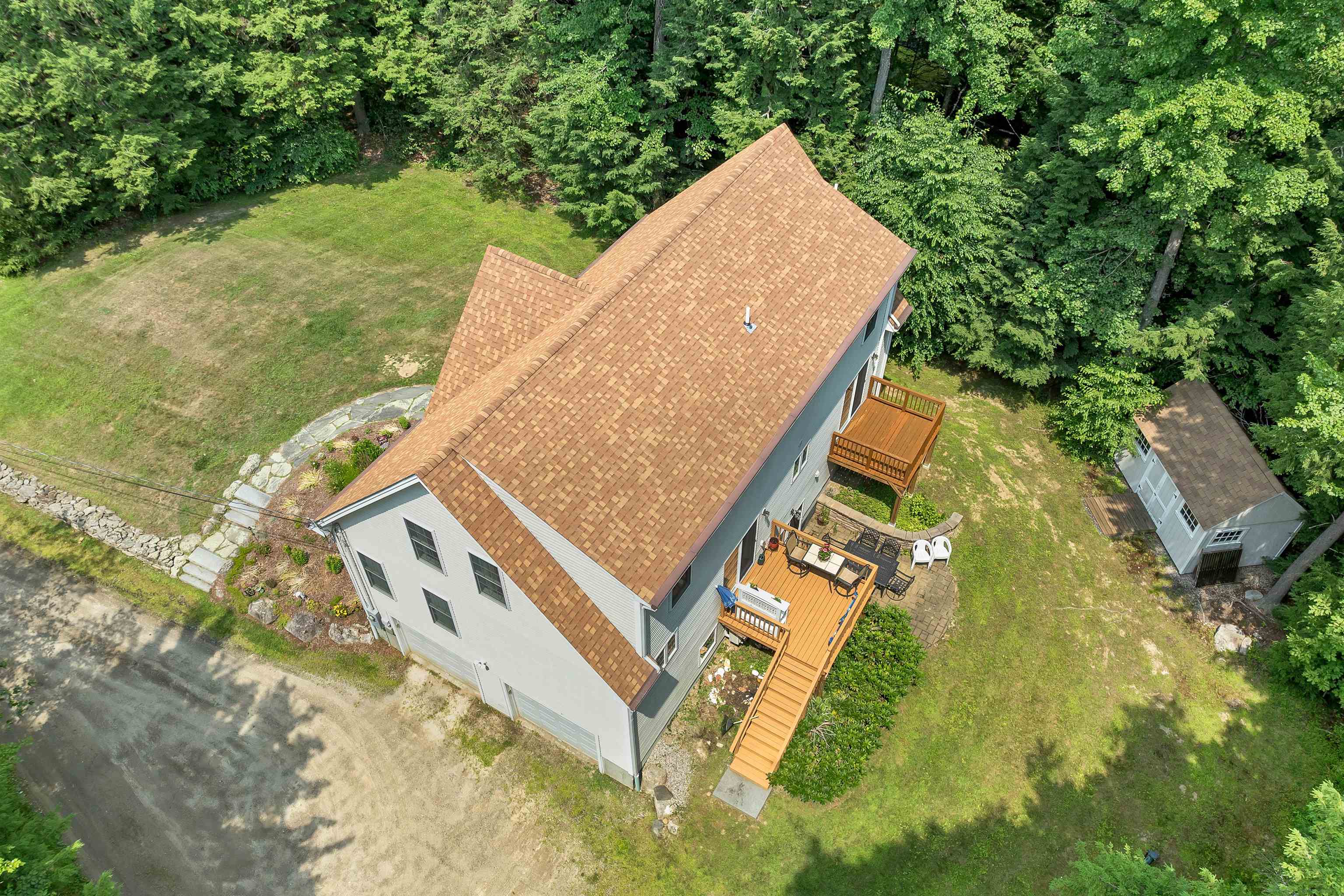 Photo 3 of Single family home for sale at 88 Linwood Dr, Alton, NH 03809 | MLS# 5103093 | Listing updated on 2026-09-13