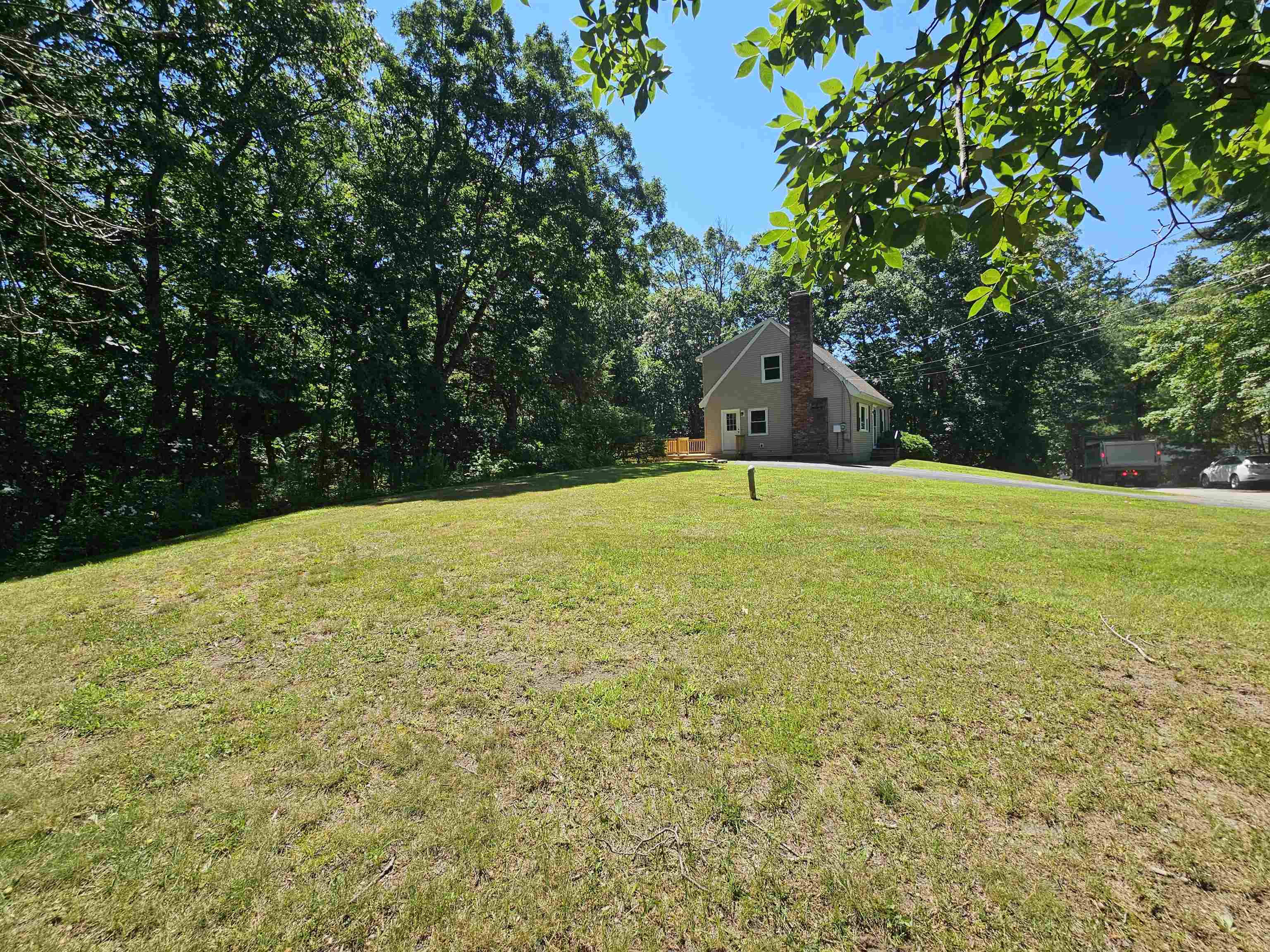 24 Julie Ave, Salem, NH 03079