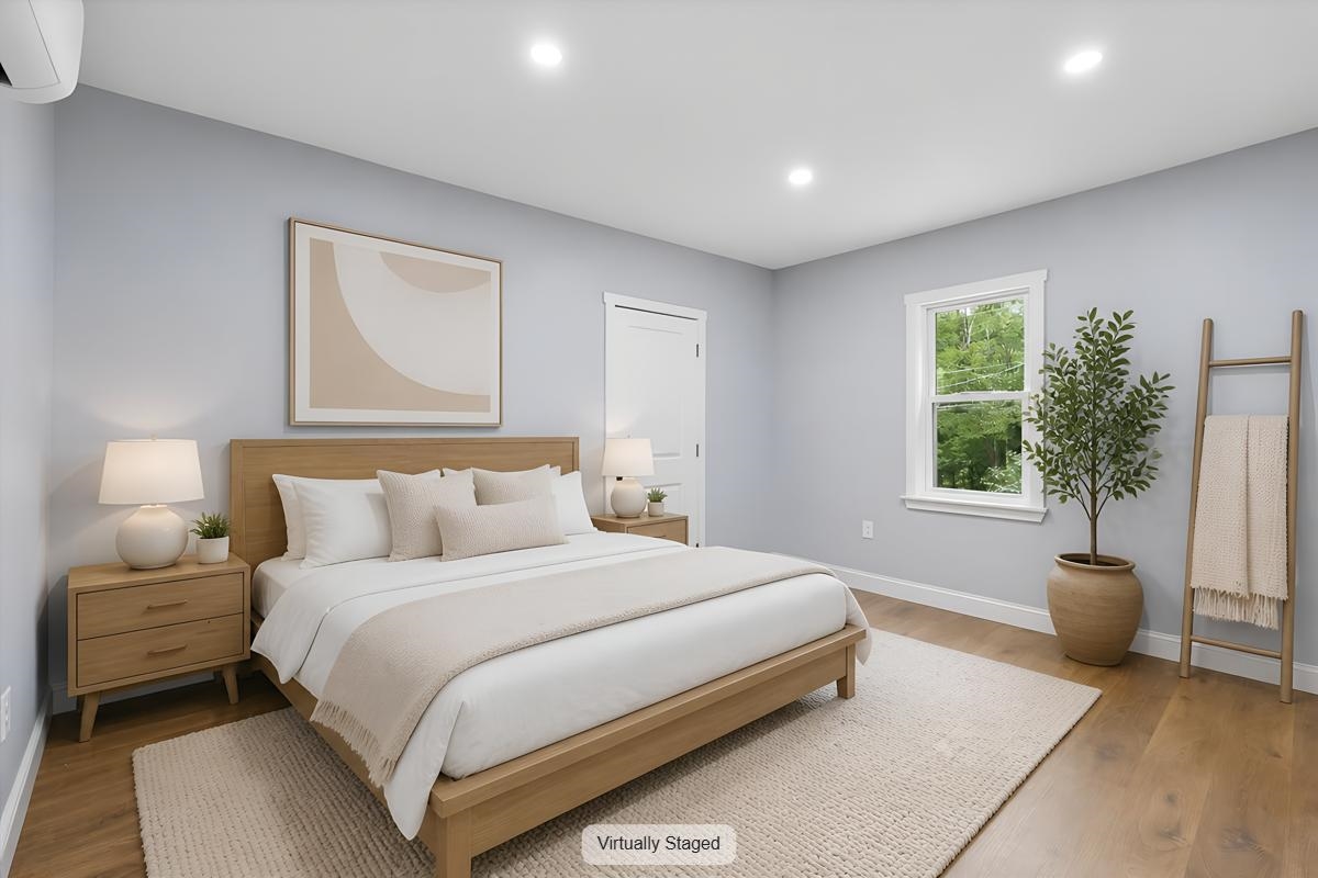1305 Old Hillsboro Rd, Henniker, NH 03242