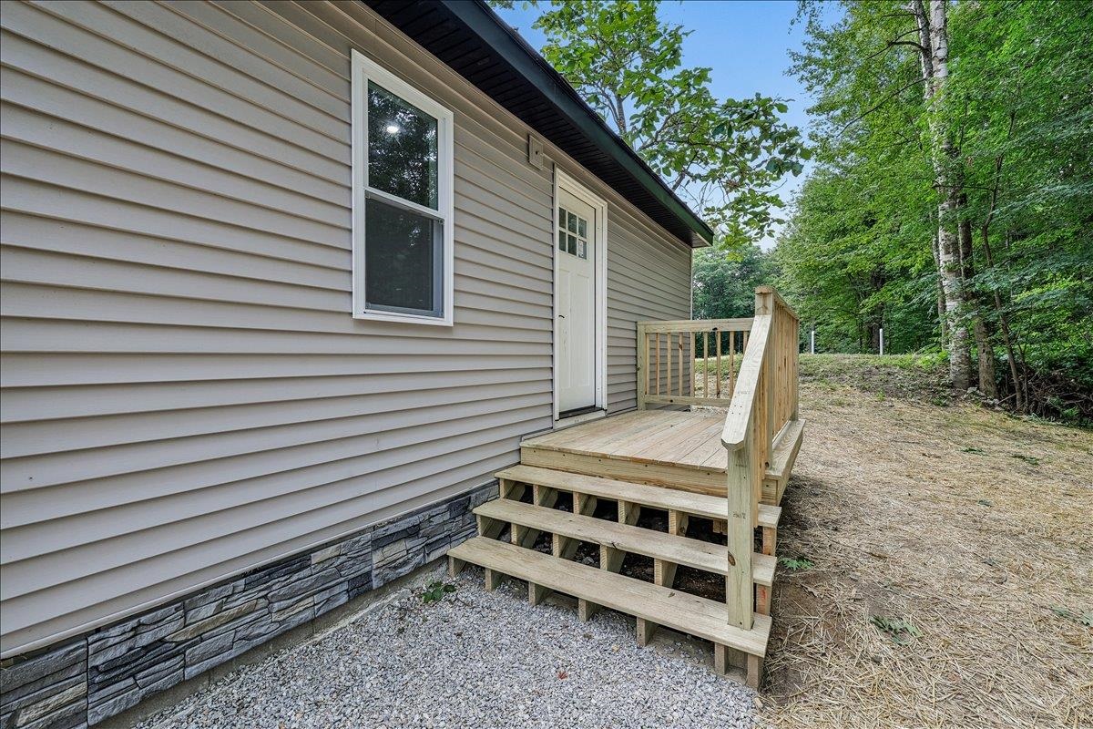 In-Law Private Entry