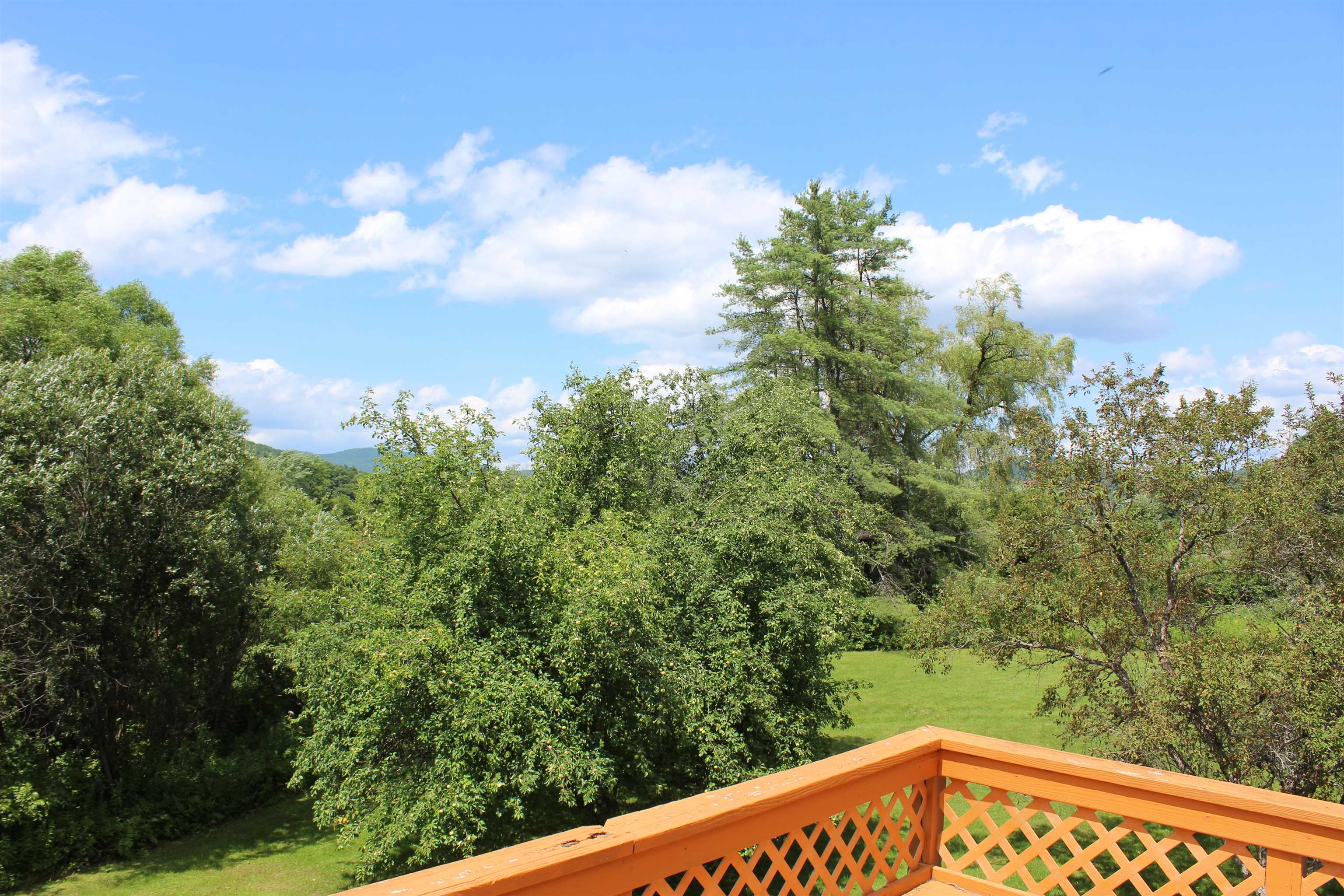 207 River Rd, Lyme, NH 03768