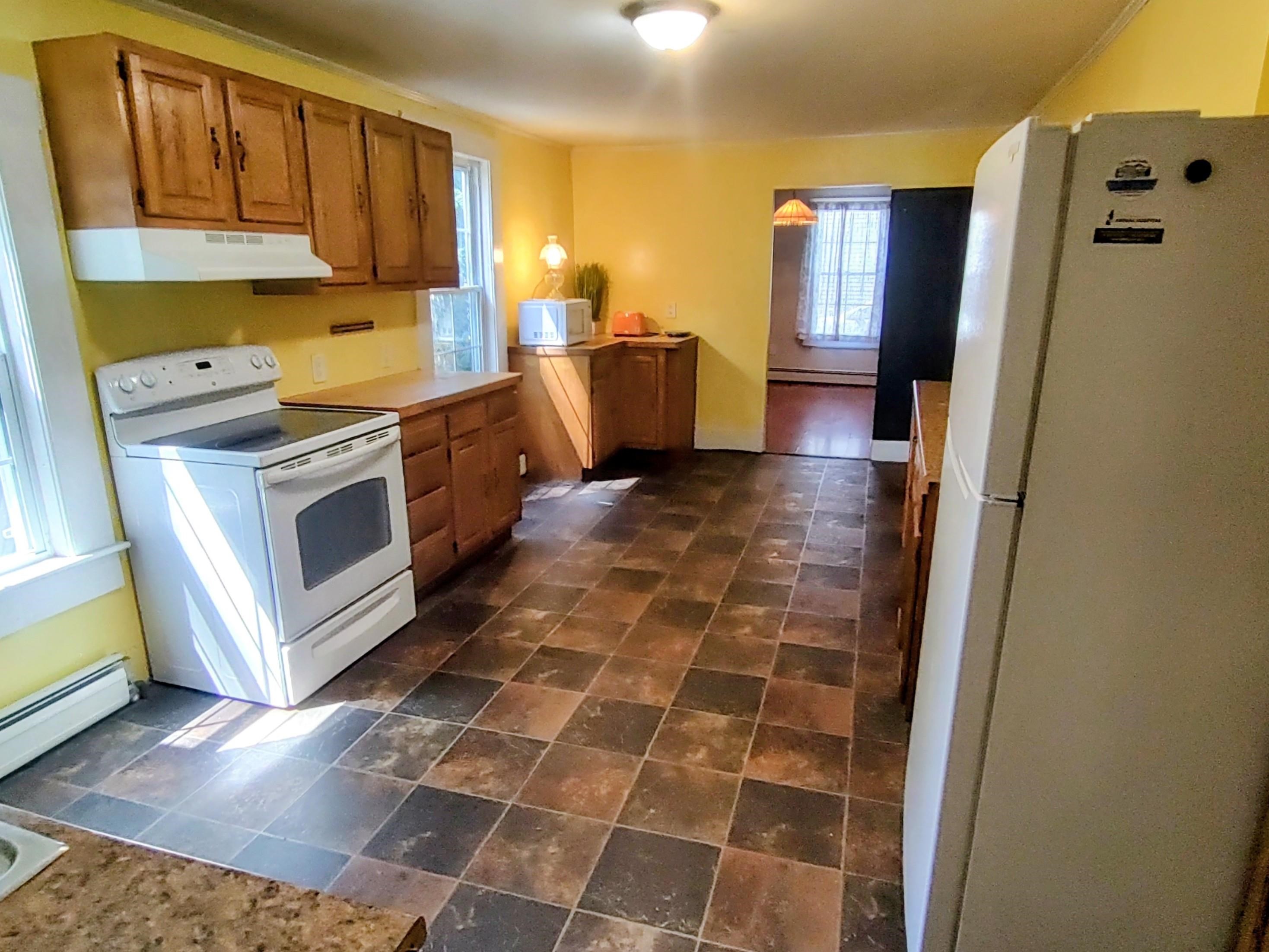 45 Penacook St, Concord, NH 03301