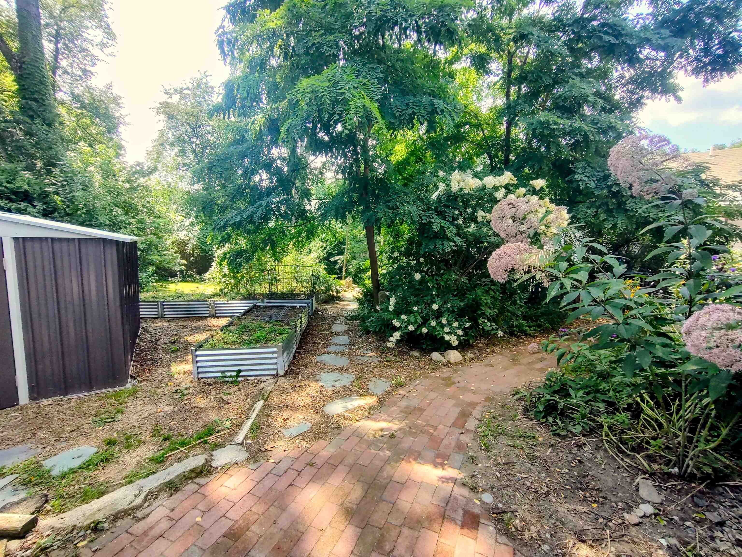 45 Penacook St, Concord, NH 03301