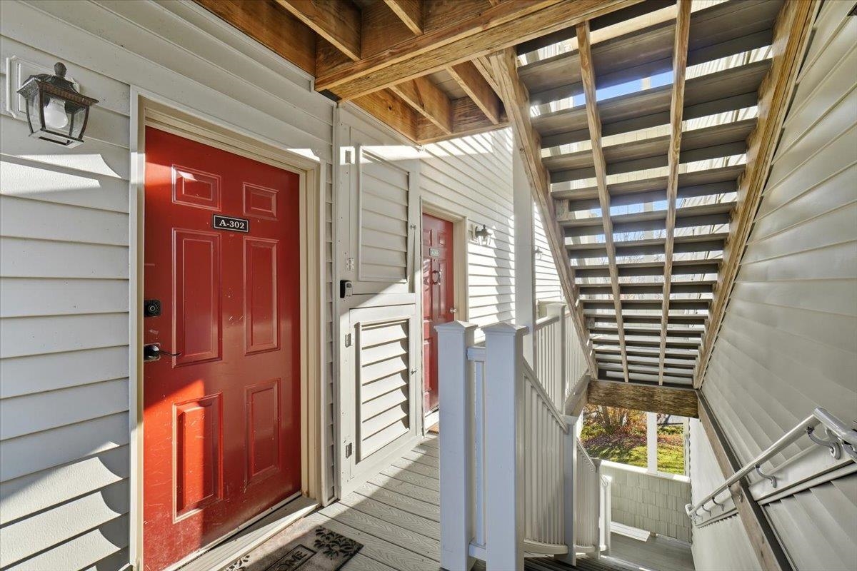 2nd image of 197 Mountainside Dr #A302, Stowe, VT 05672 | MLS# 5103272