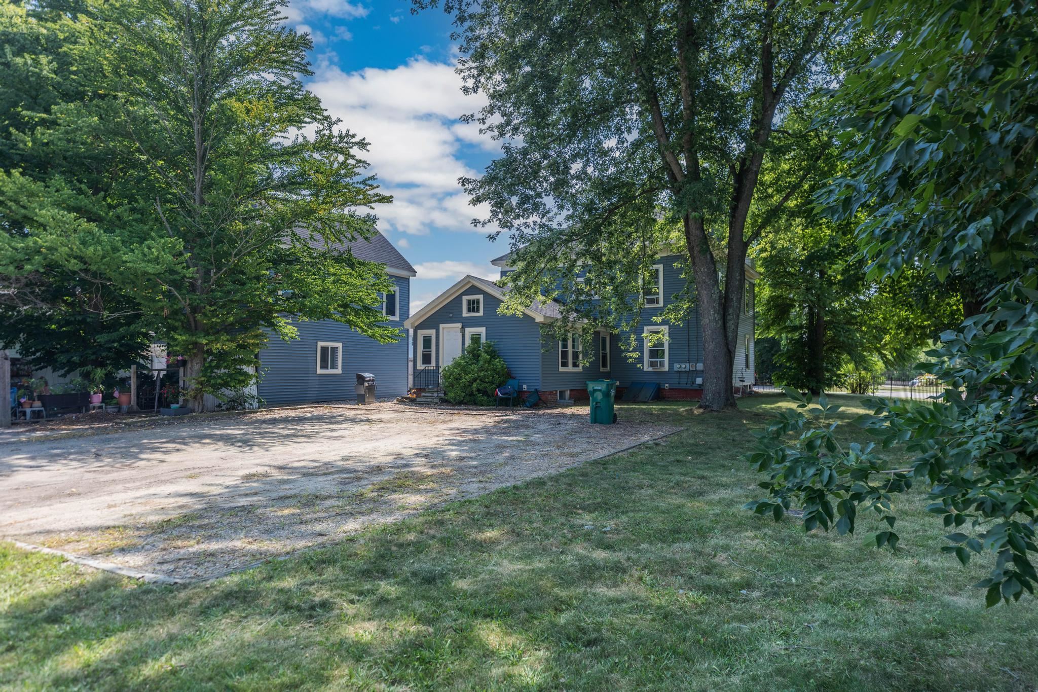 2 Pleasant Street, Rochester, NH photo 4