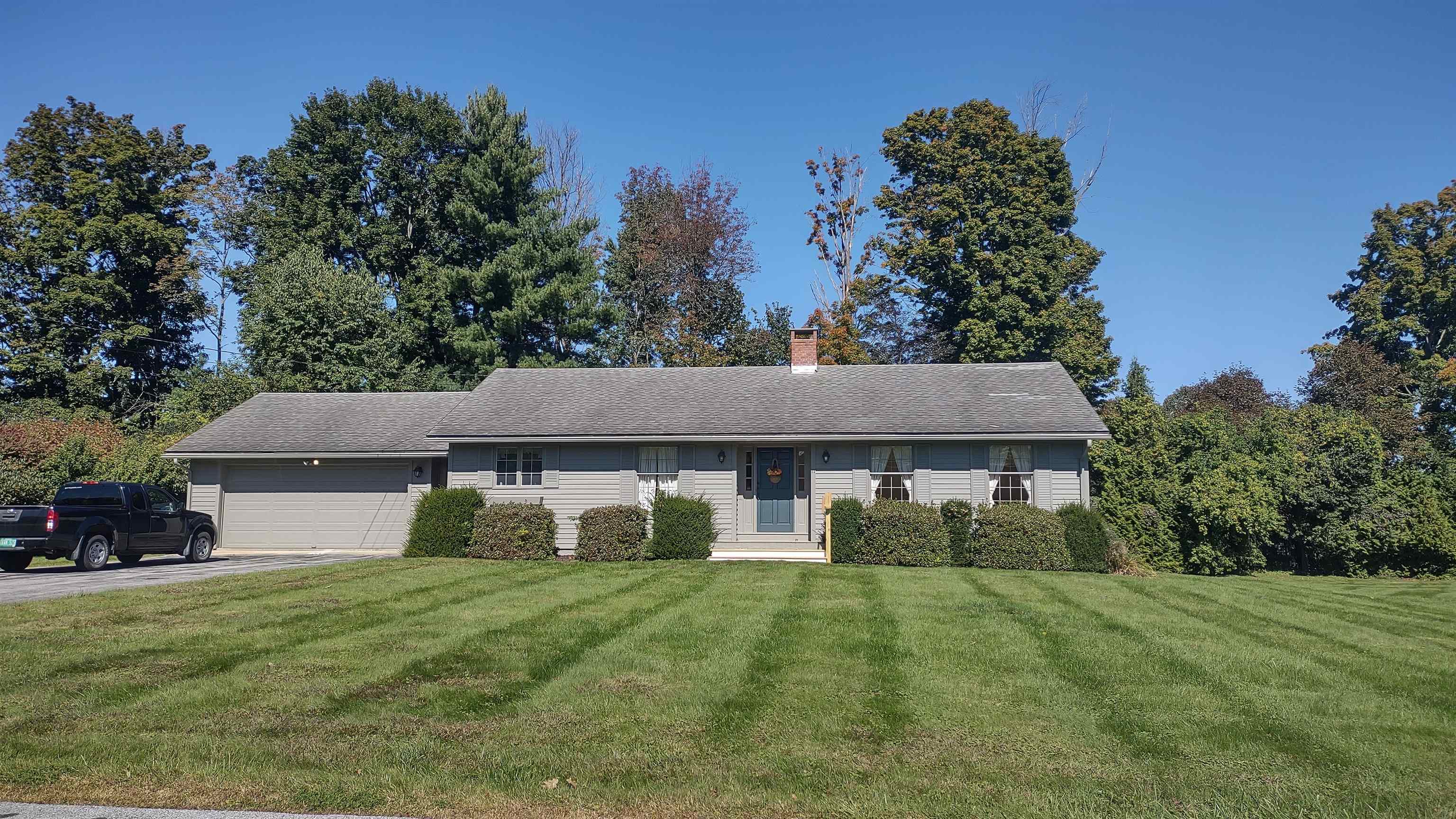Photo 3 of Single family home for sale at 11 Emeritus St, Rutland, VT 05701 | MLS# 5103361 | Listing updated on 2026-09-30