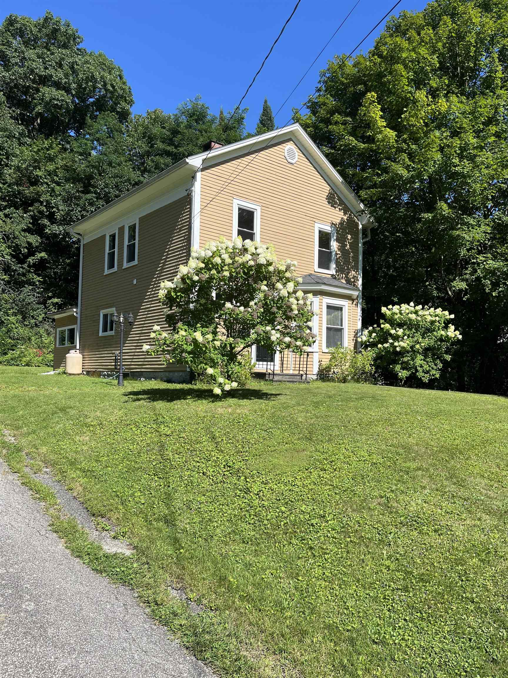 38th image of 24 Pleasant St, Proctor, VT 05765 | MLS# 5103374