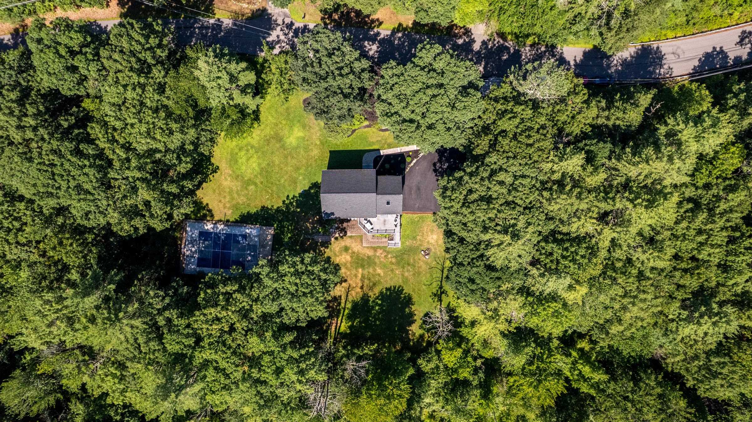 8 Sandy Brook Dr, Durham, NH 03824