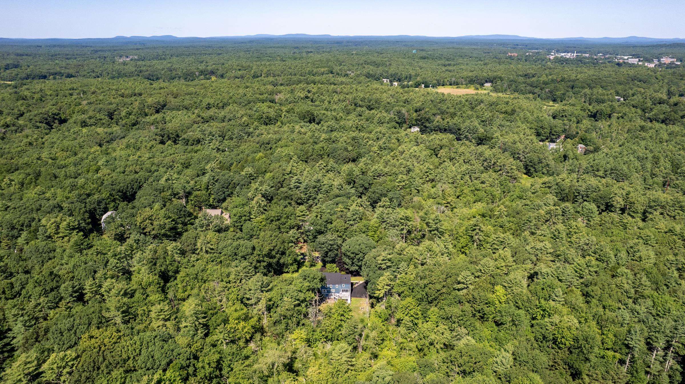 8 Sandy Brook Dr, Durham, NH 03824
