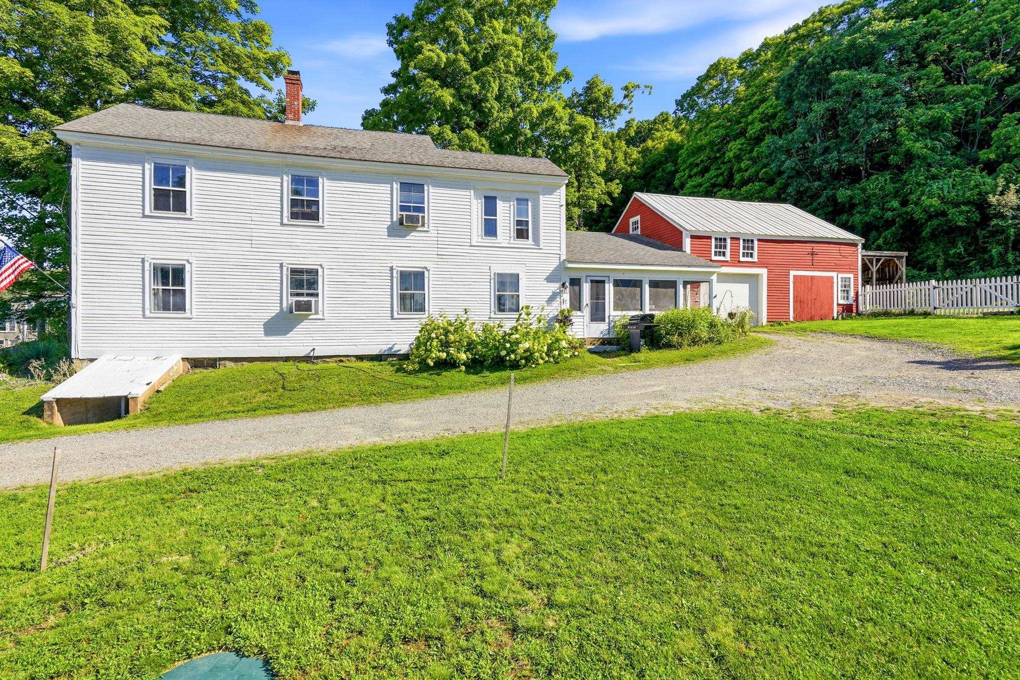 531 Sanborn Rd, Sanbornton, NH 03269