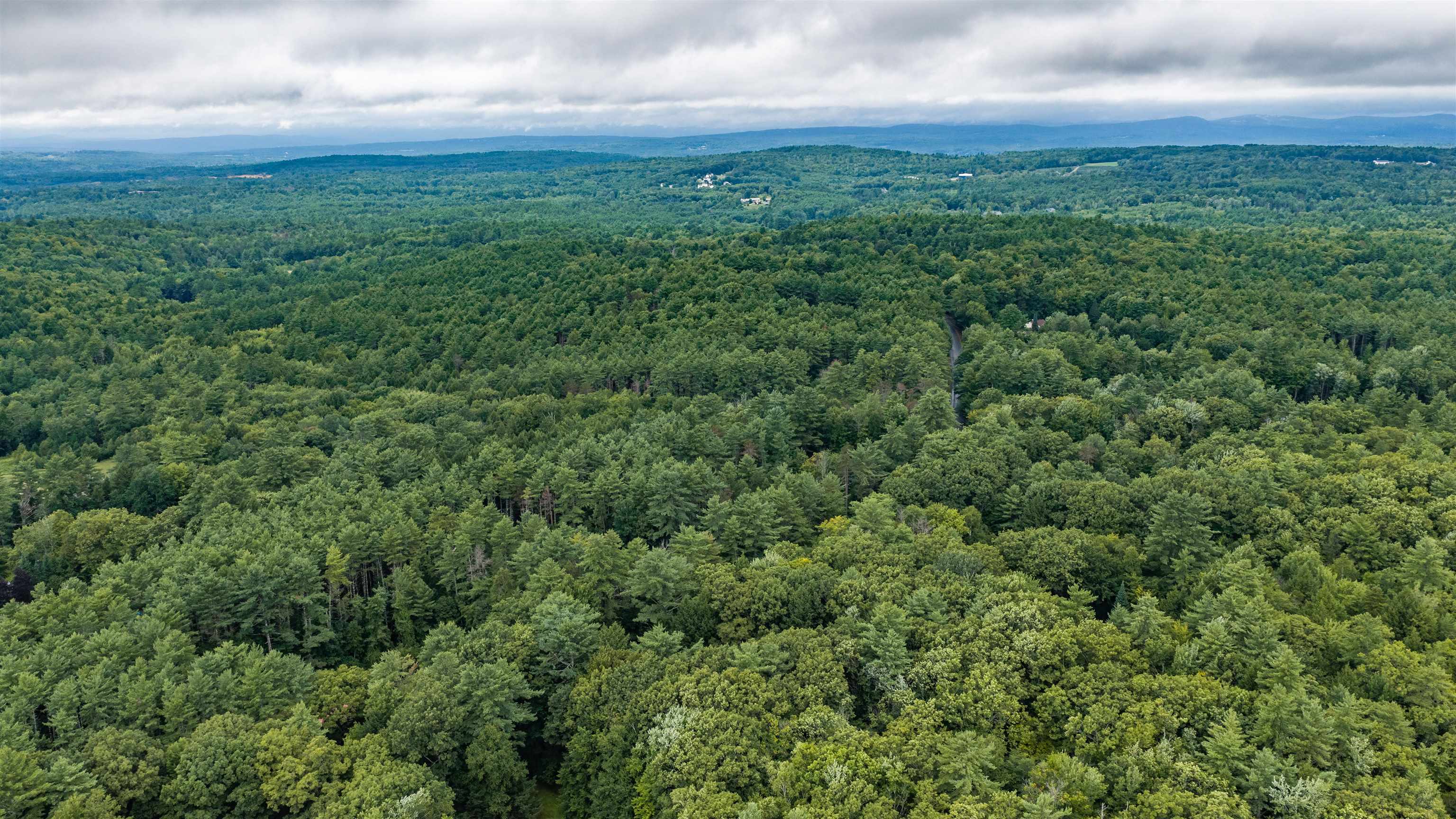 357 Brown Hill Rd, Belmont, NH 03220