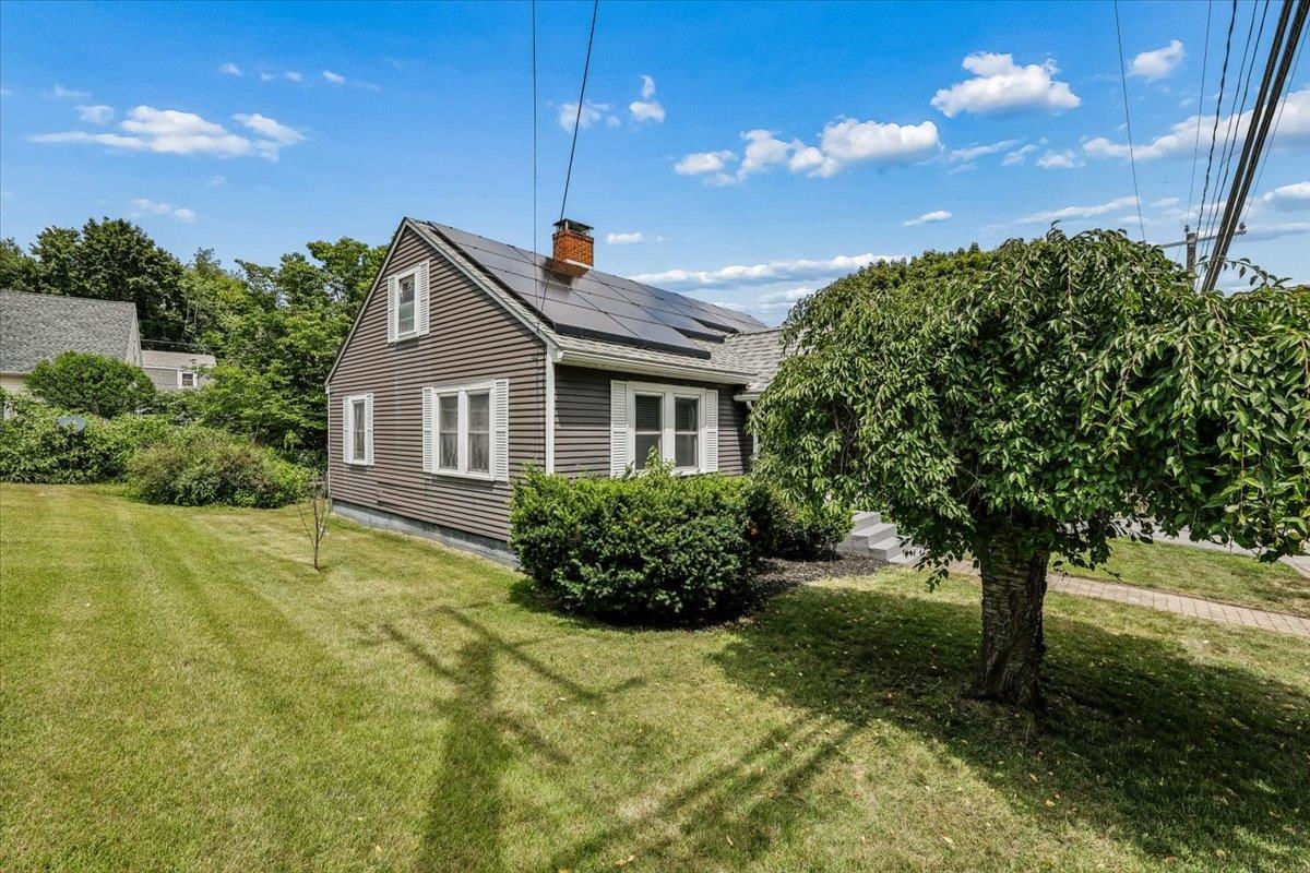 54 Old Wellington Rd, Manchester, NH 03104