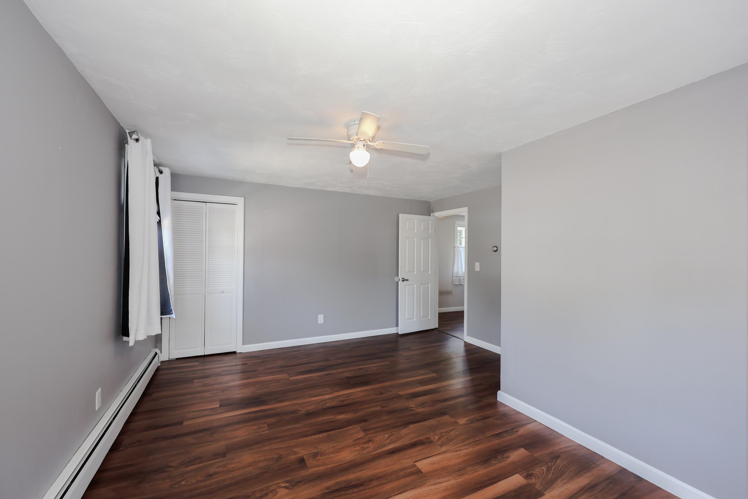 Primary bedroom upstairs 25925375
