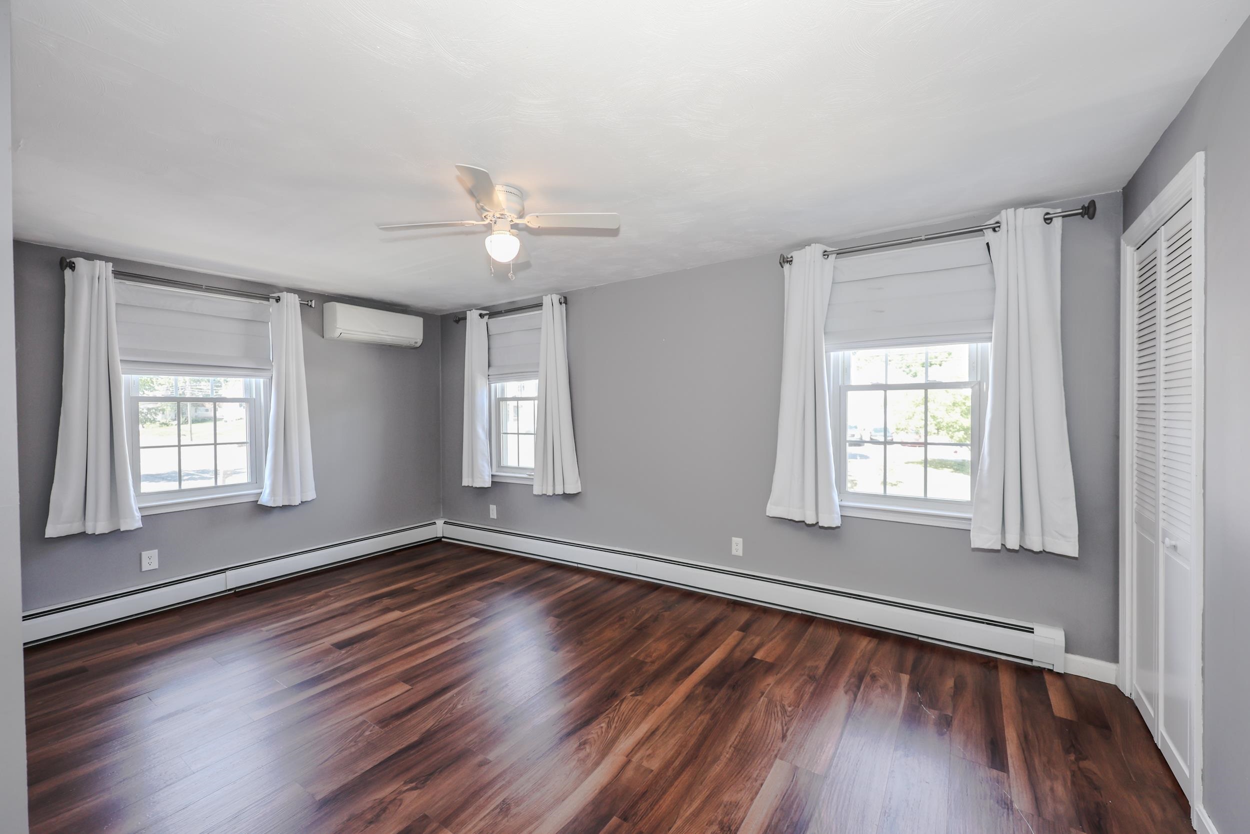 Primary bedroom upstairs 25925373