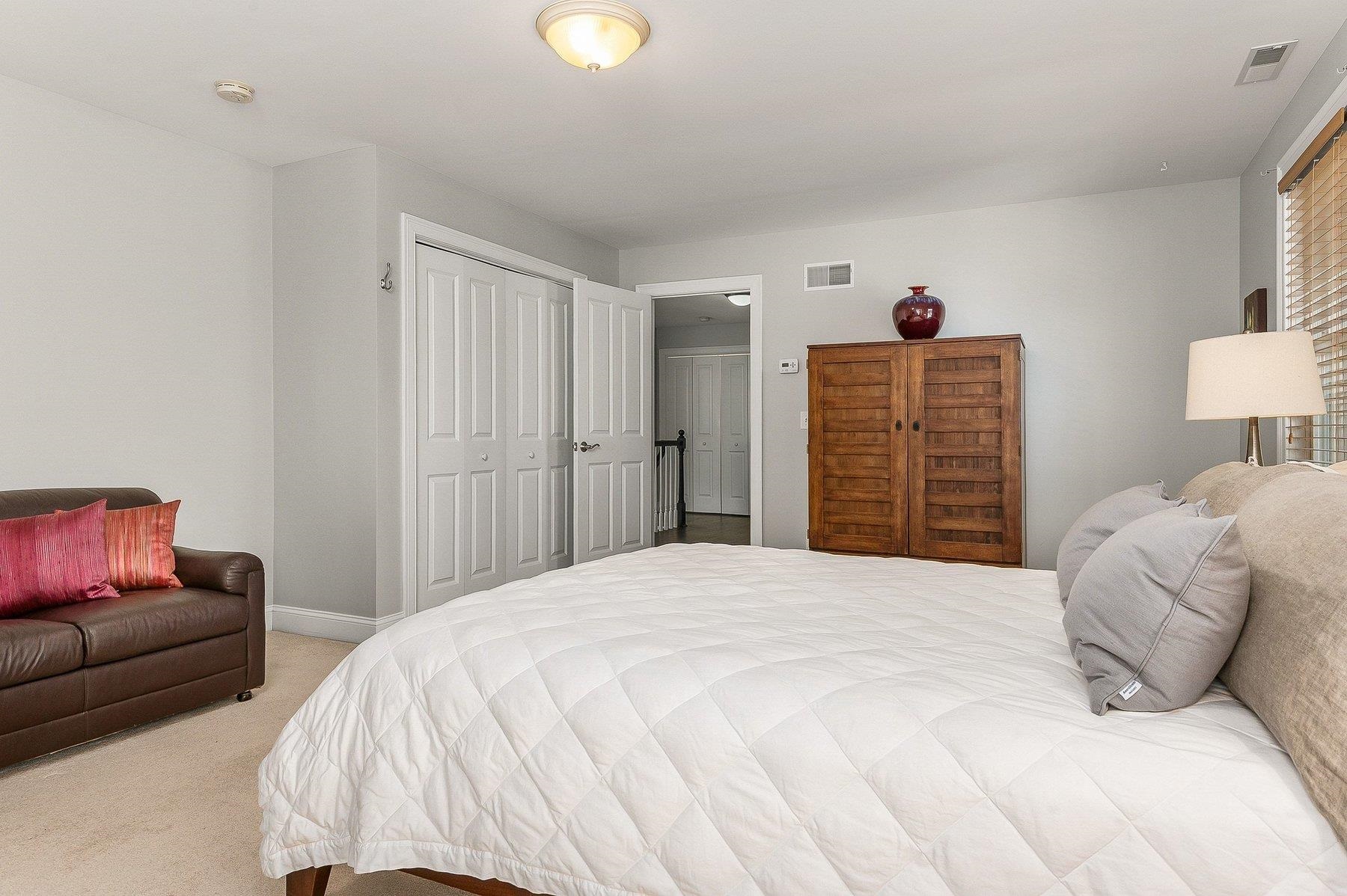 1177 Sagamore Ave #2, Portsmouth, NH 03801