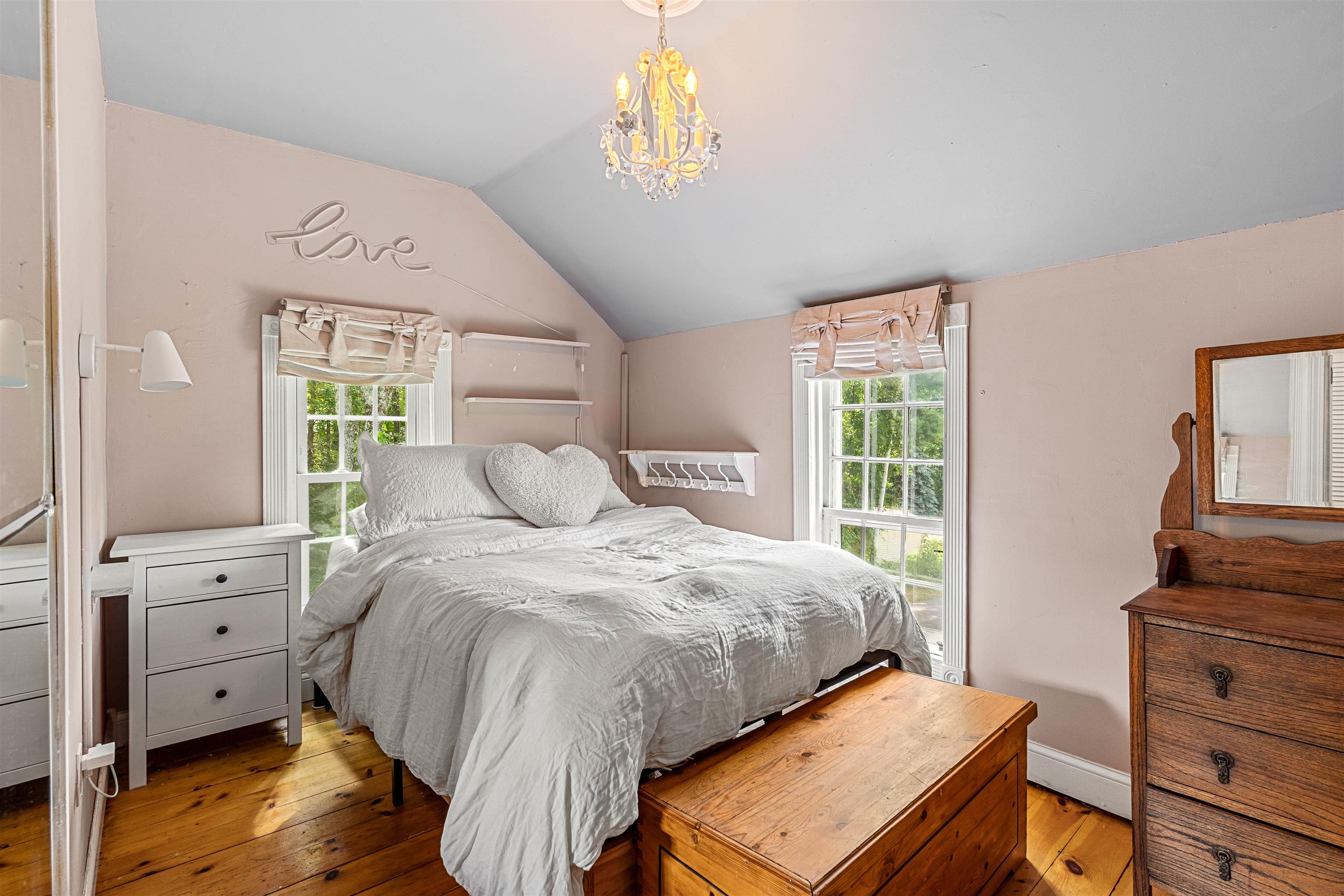 9 Sheridan Way, Merrimack, NH 03054