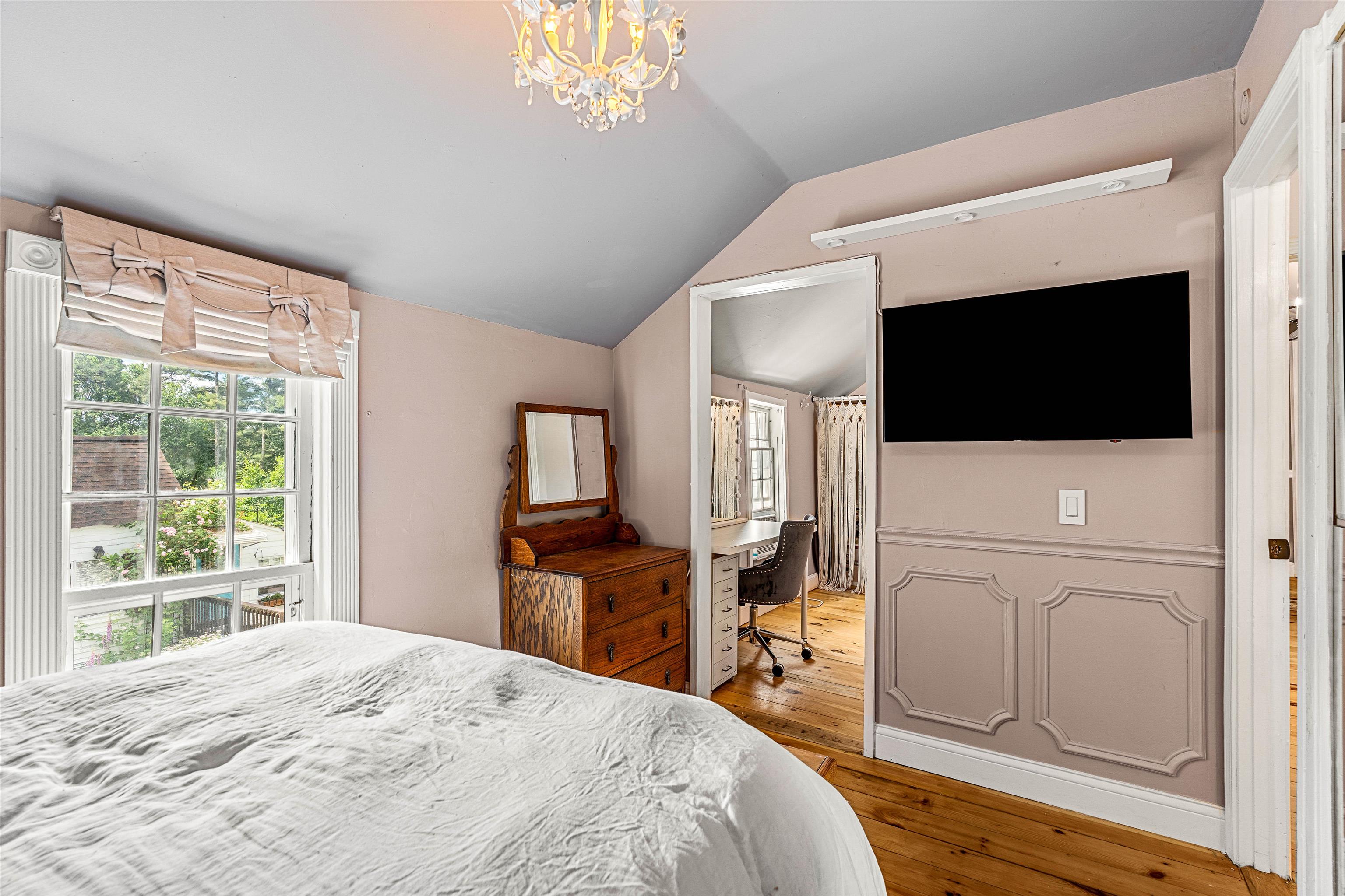 9 Sheridan Way, Merrimack, NH 03054