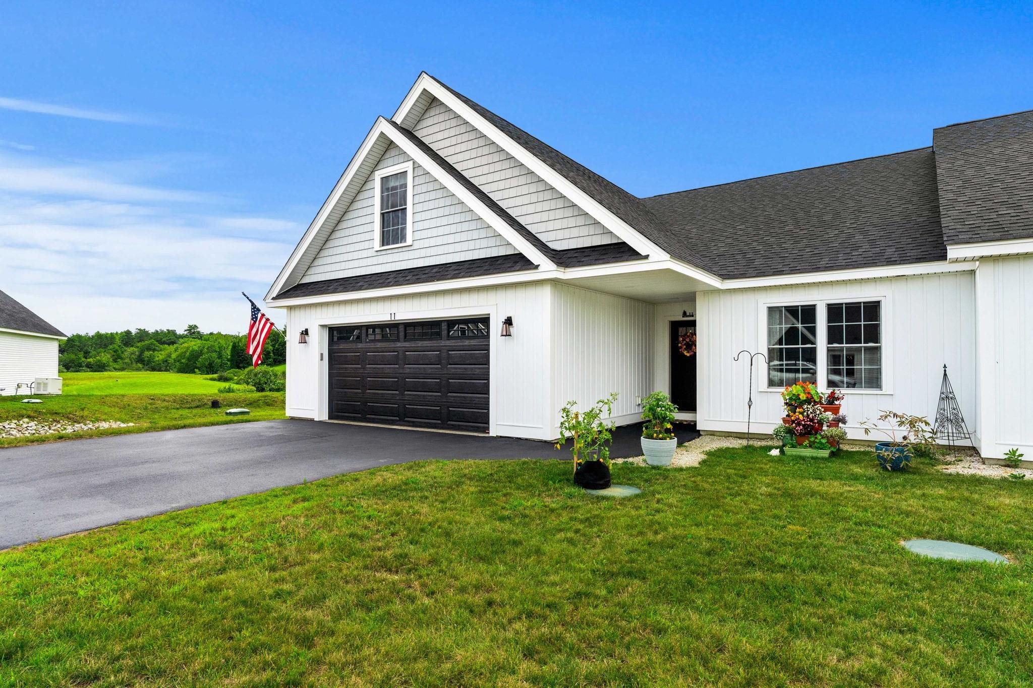 11 Brook Cir, Northwood, NH 03261