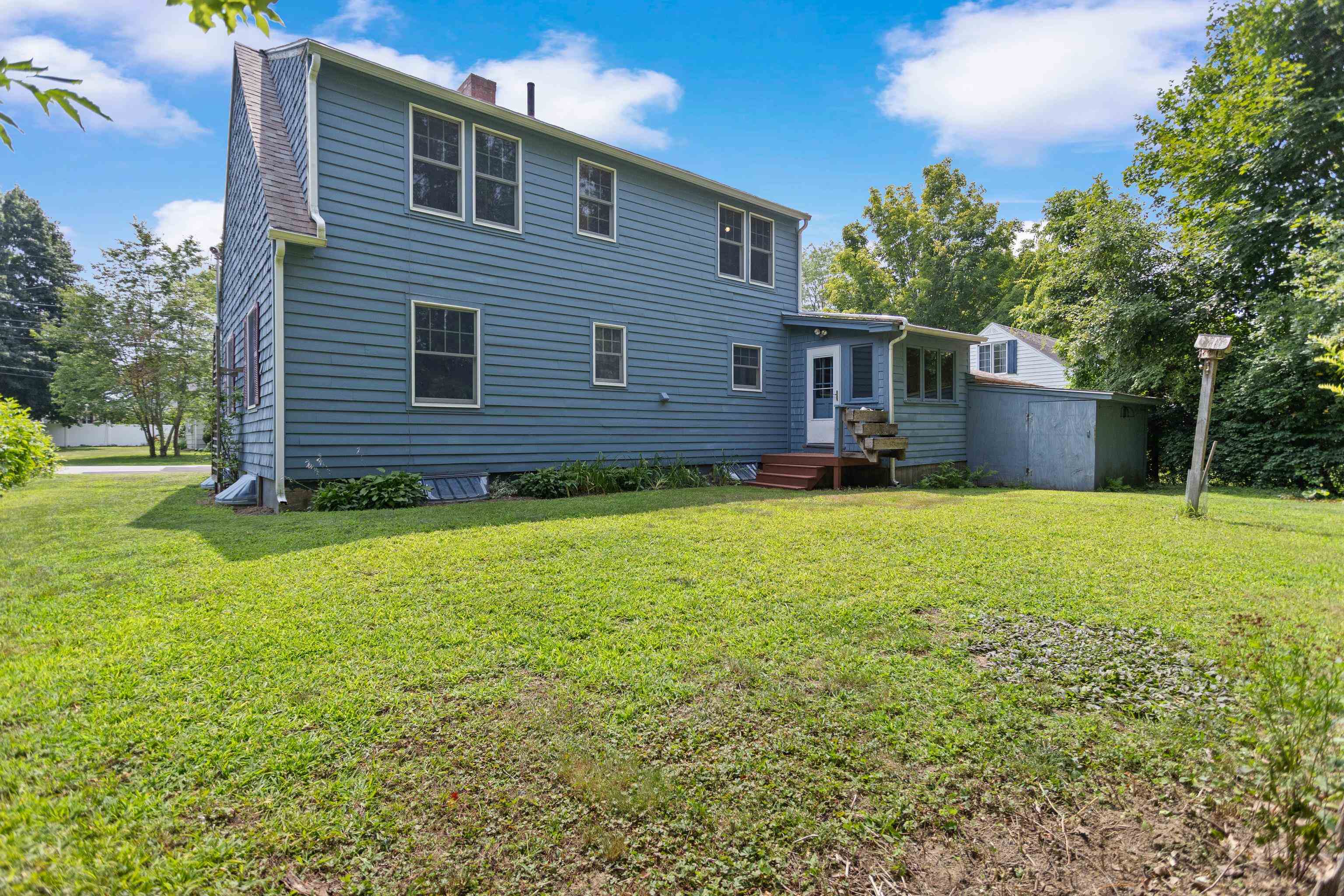 6 Hartswood Rd, Dover, NH 03820