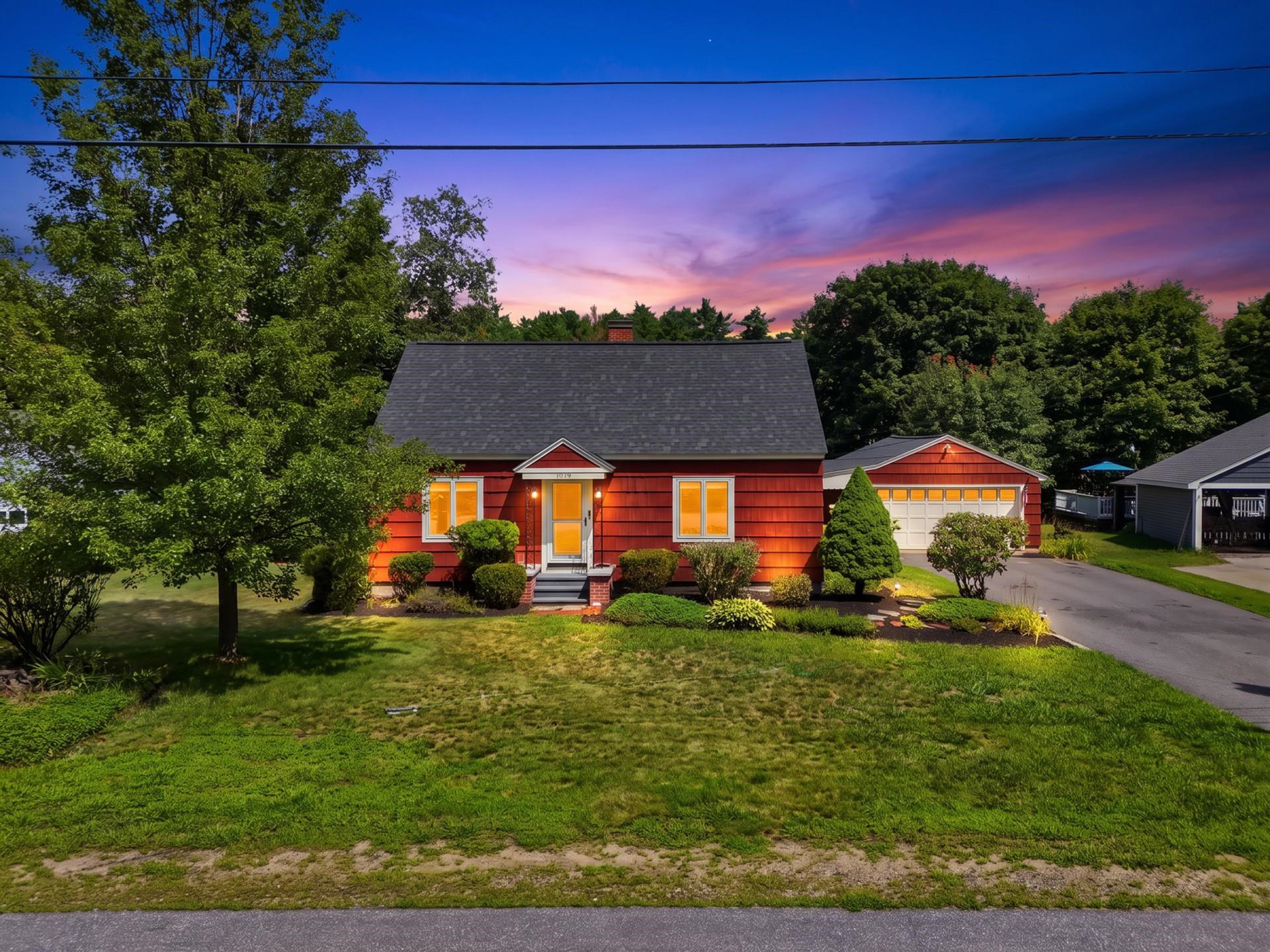 1019 Shirley Ave, Goffstown, NH 03045