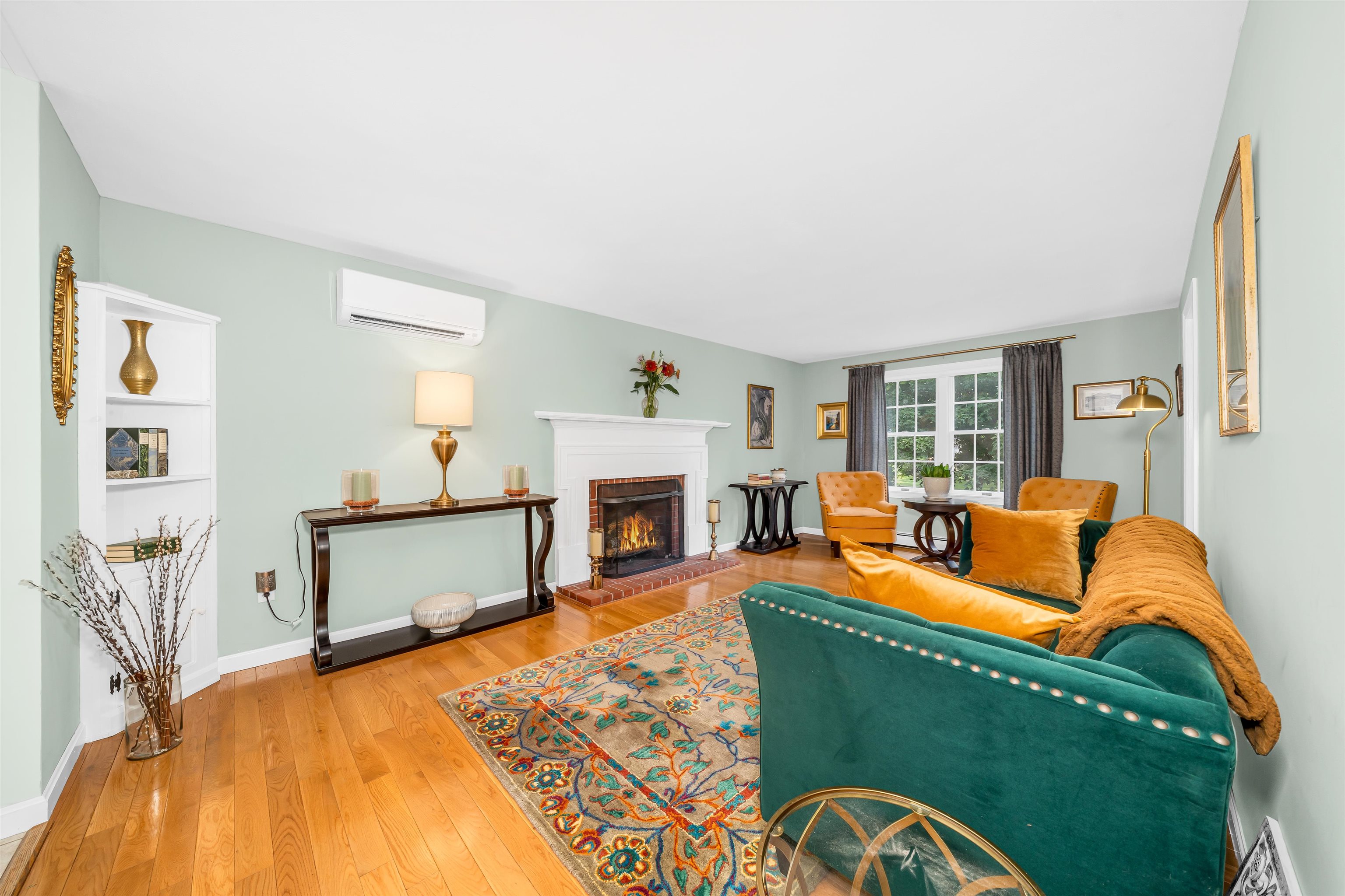 49 Hampton Falls Rd, Exeter, NH 03833
