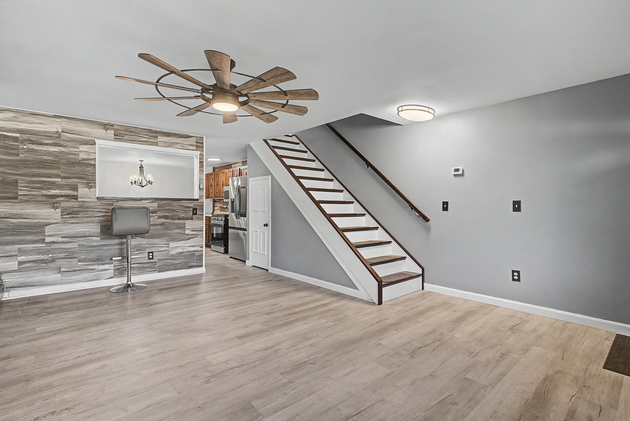 28 Chandler Ave #1, Plaistow, NH 03865