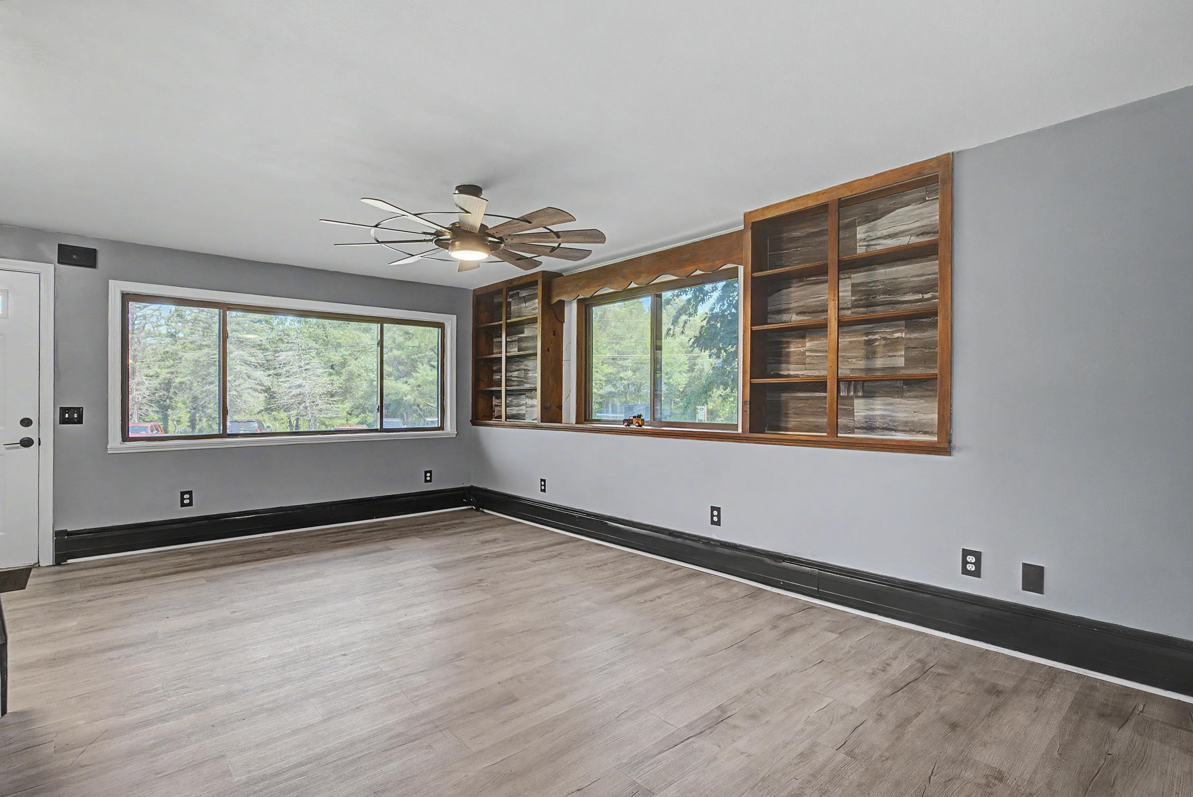 28 Chandler Ave #1, Plaistow, NH 03865