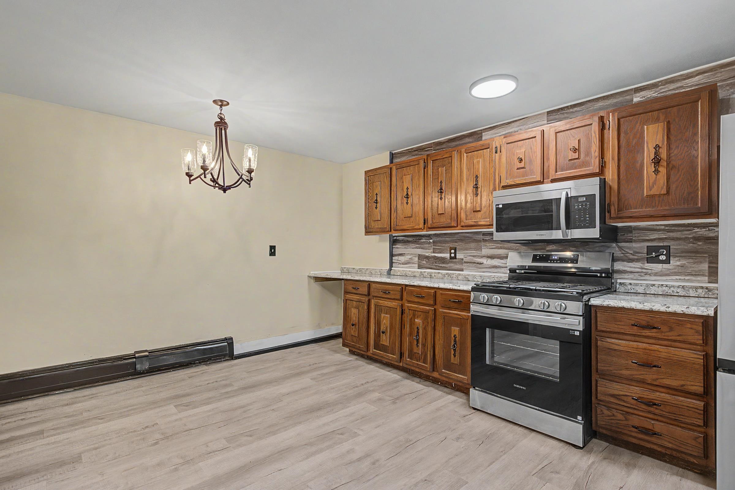 28 Chandler Ave #1, Plaistow, NH 03865
