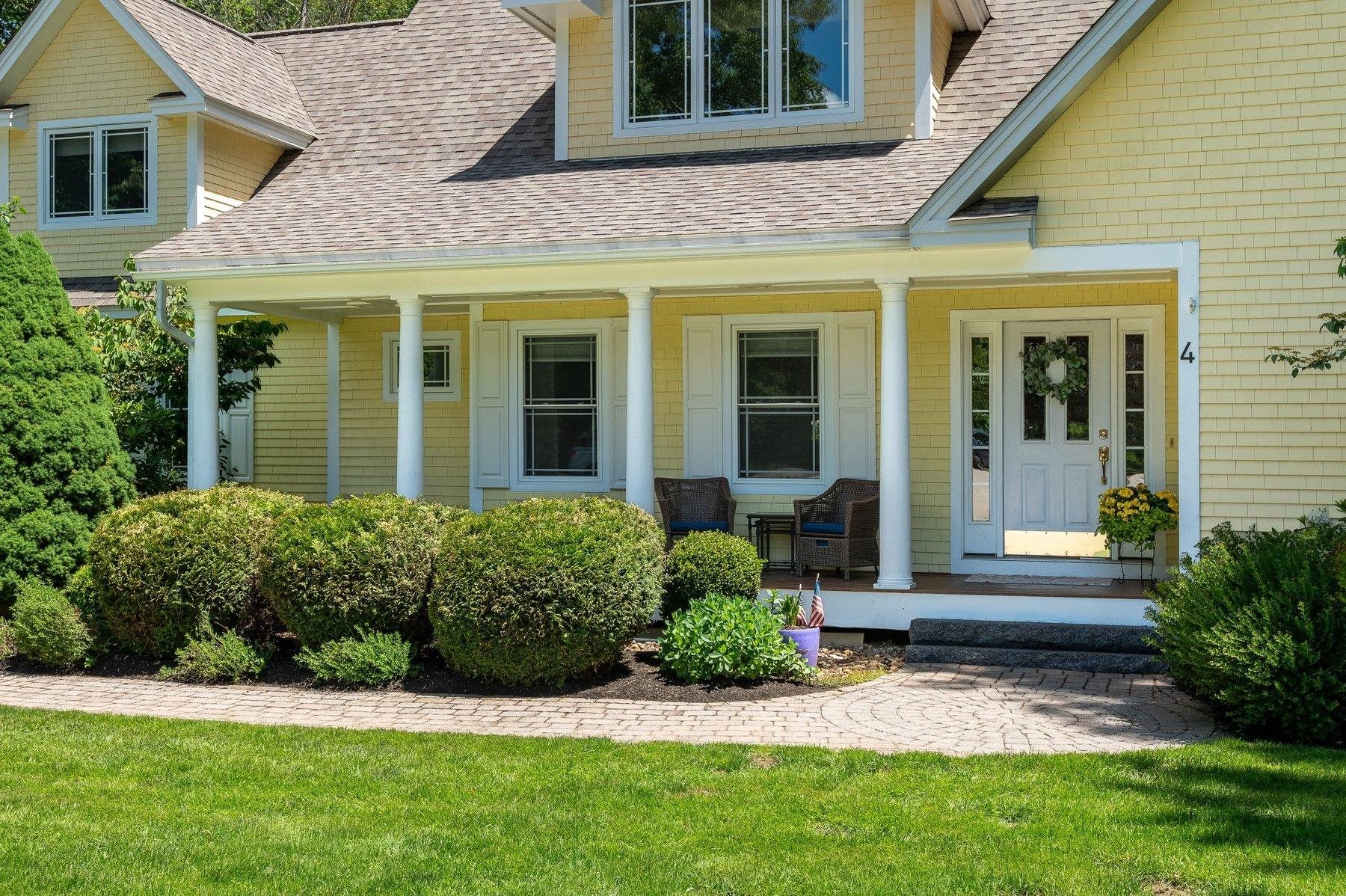 4 Jane Appleton Way, Hampton, NH 03842