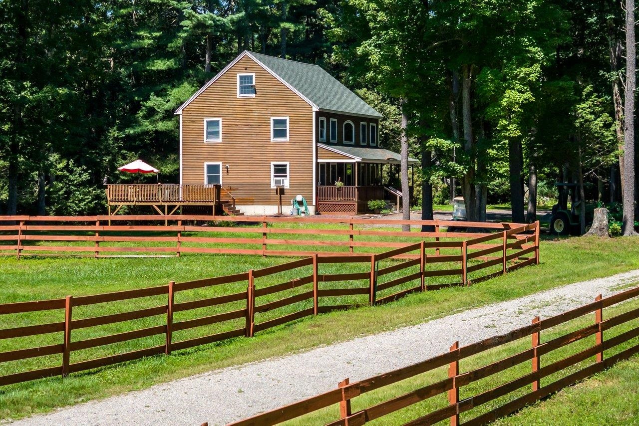 35 Route 111 , Kingston, NH 03848