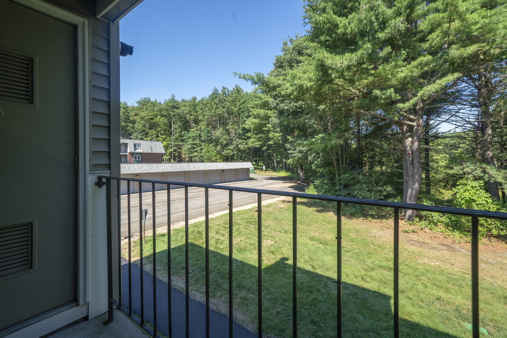 5 Knights Bridge Dr #K207, Nashua, NH 03063