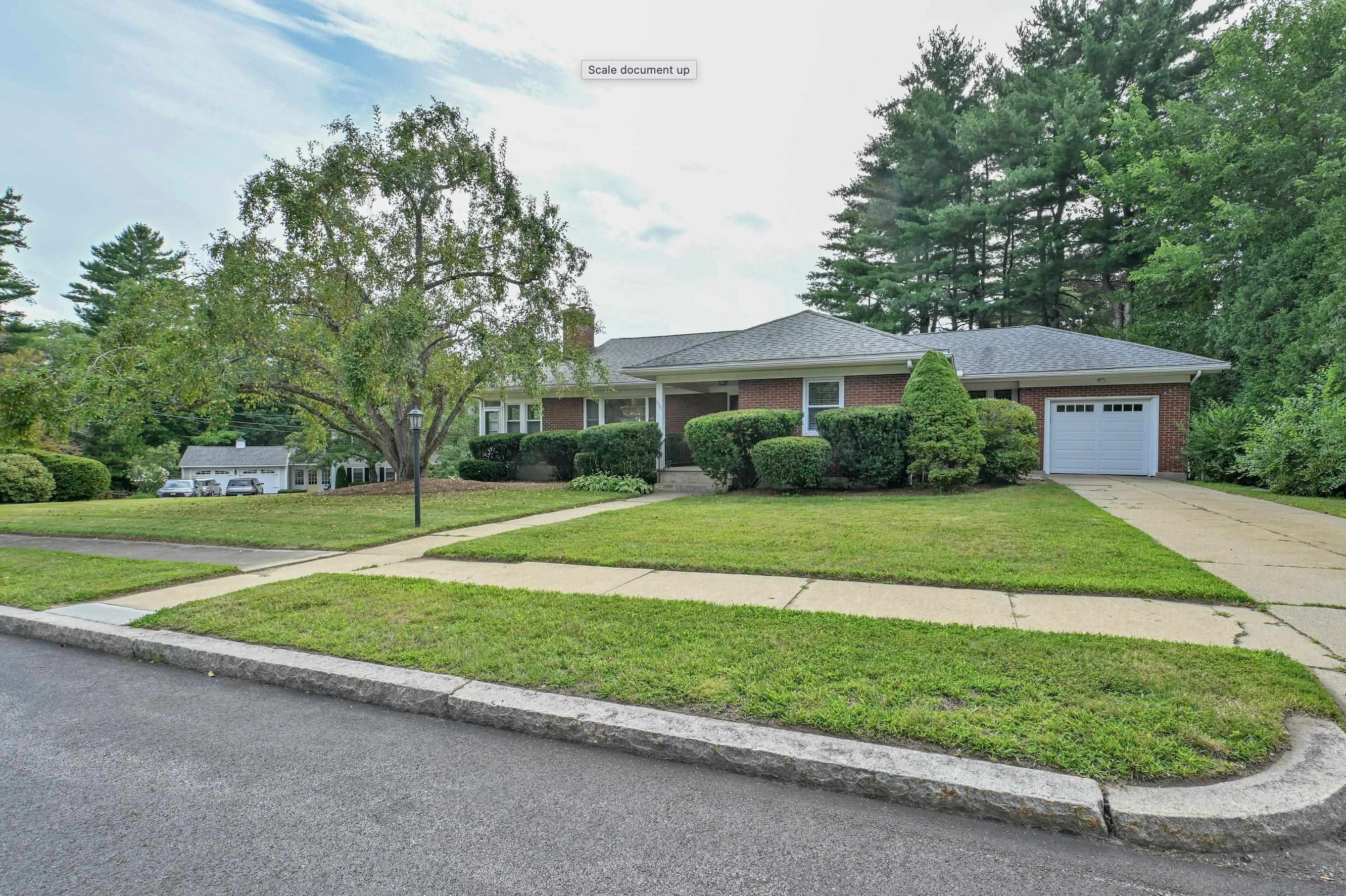 606 Ray St, Manchester, NH 03104