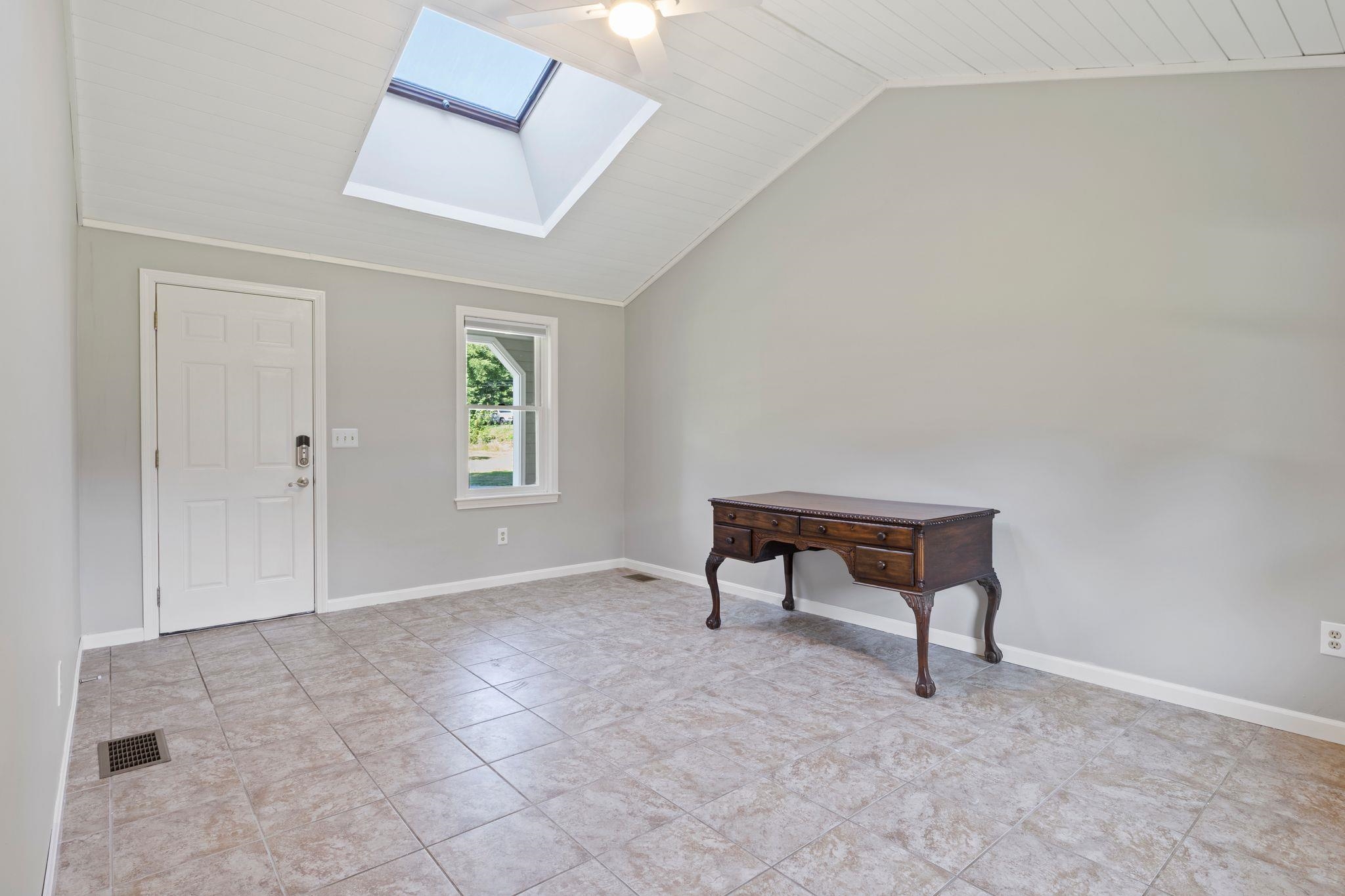 131 12 Littleworth Rd, Dover, NH 03820