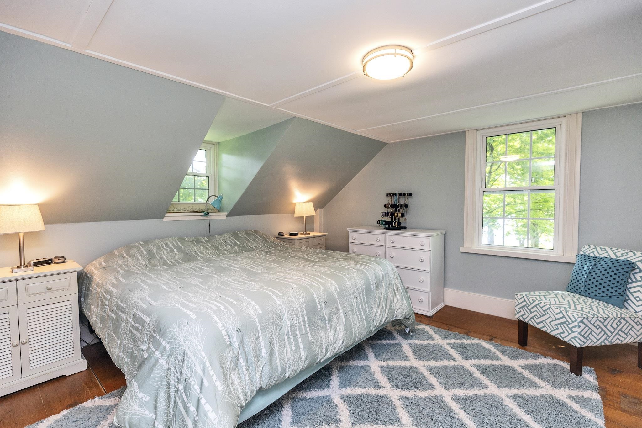 810 West Main St, Hillsborough, NH 03244