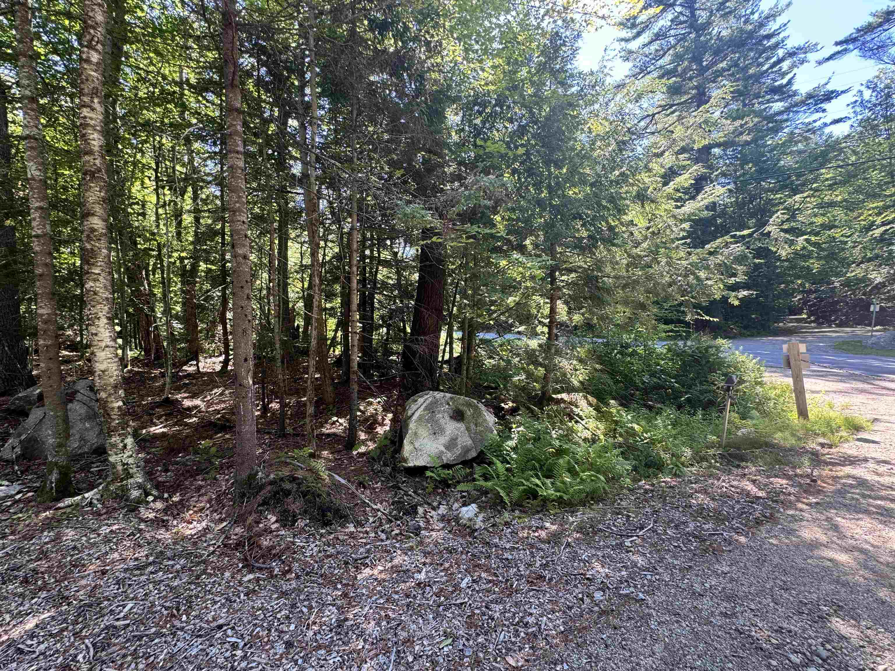 617 103a Route, New London, NH 03257