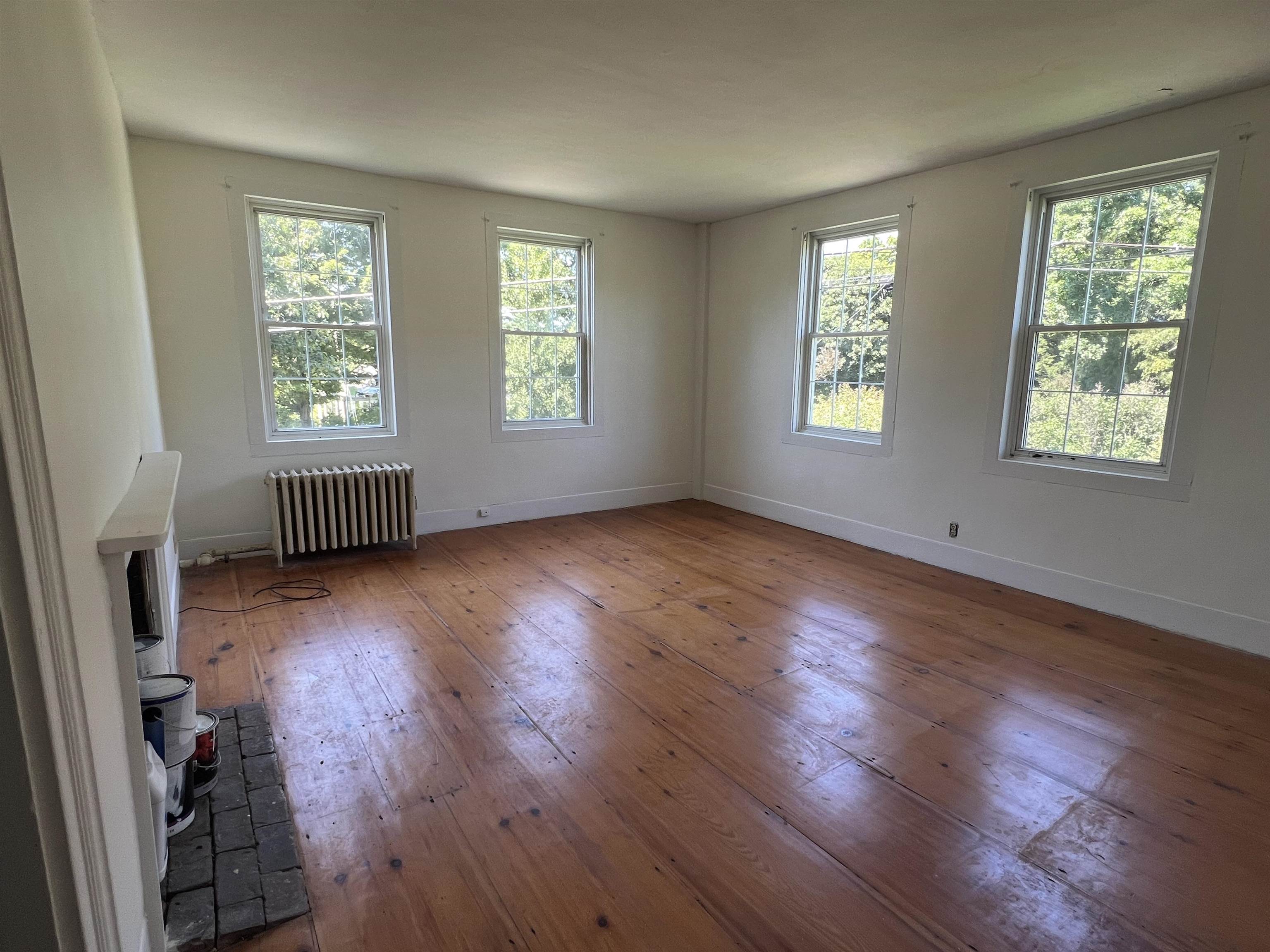 95 North Rd, Walpole, NH 03608