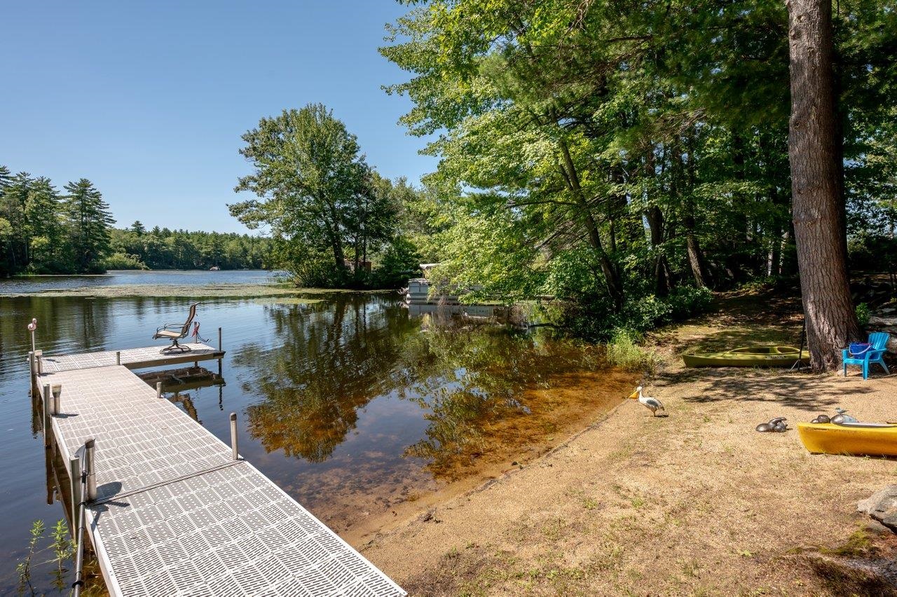 75 Rocky Point Rd, Barrington, NH 03825