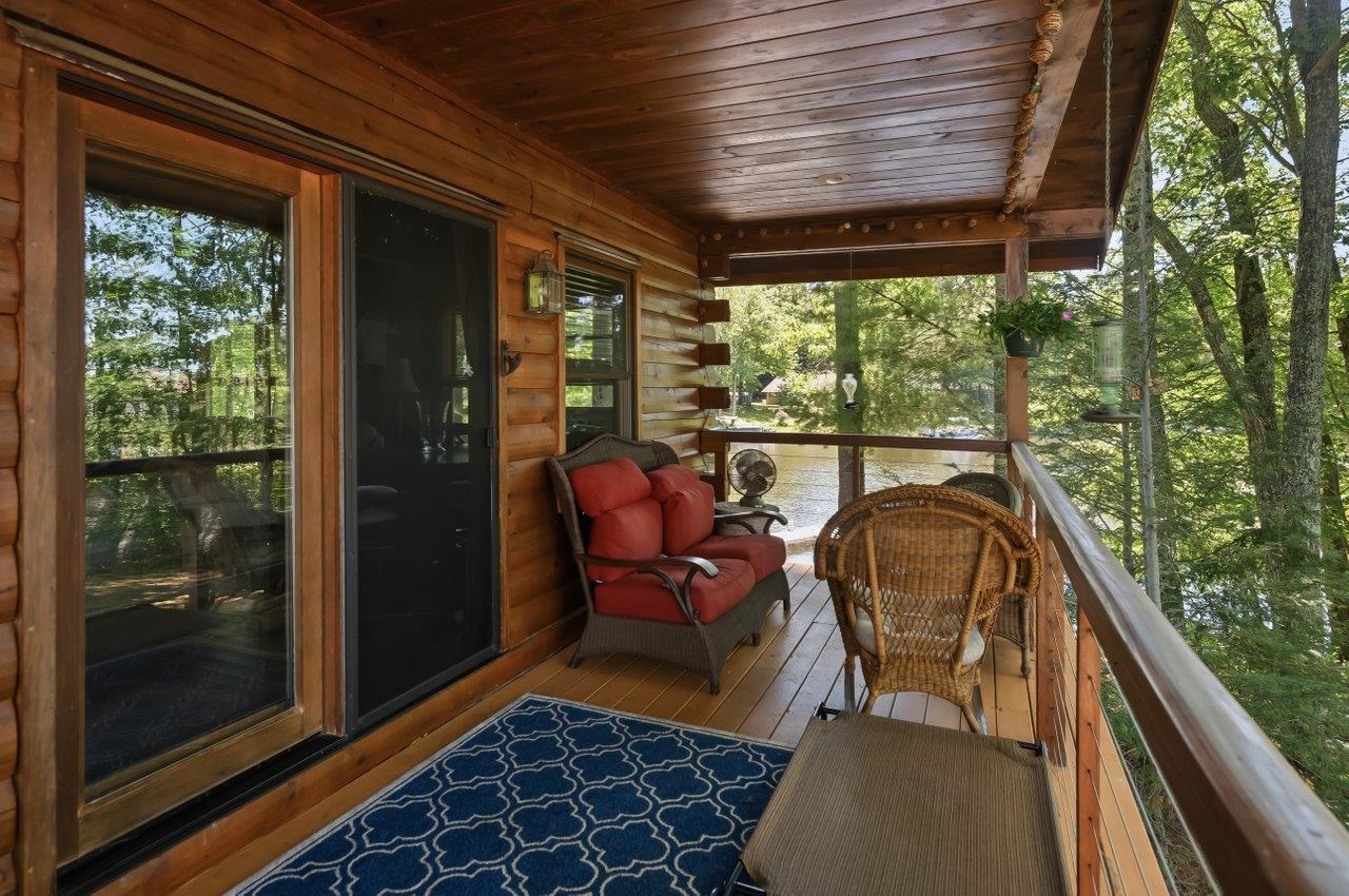 75 Rocky Point Rd, Barrington, NH 03825