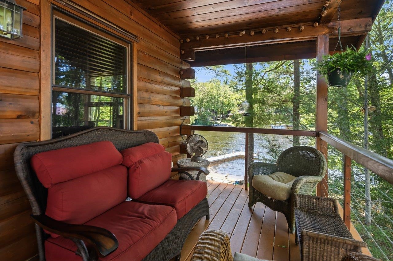 75 Rocky Point Rd, Barrington, NH 03825