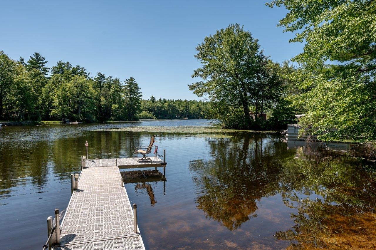 75 Rocky Point Rd, Barrington, NH 03825