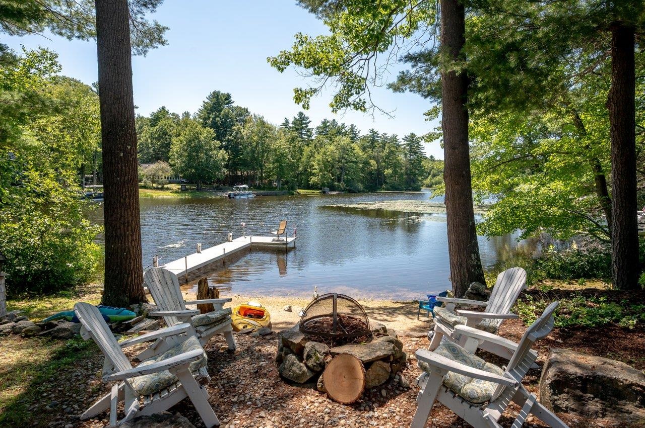 75 Rocky Point Rd, Barrington, NH 03825